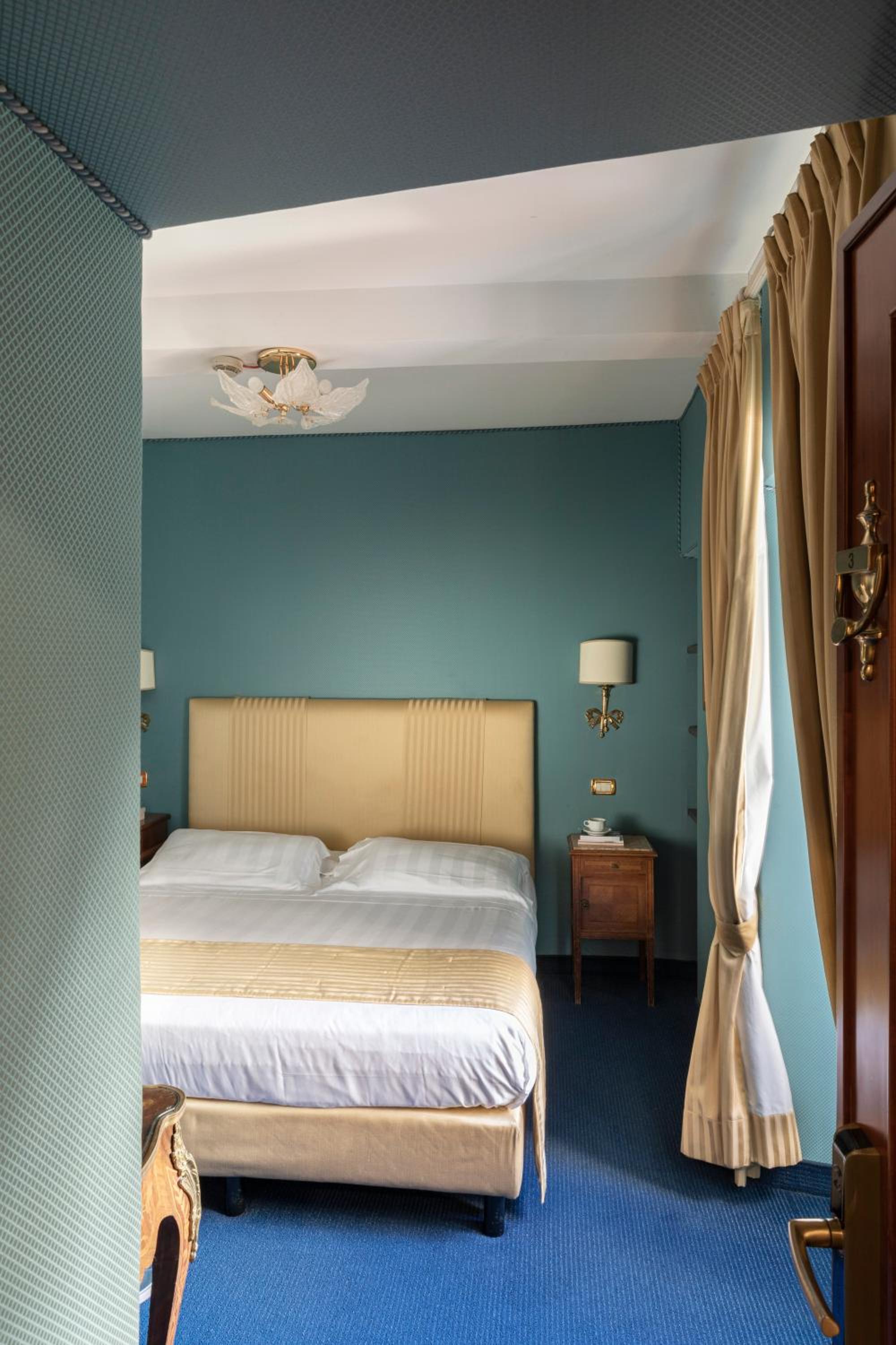 Habitación Doble o con Dos Camas