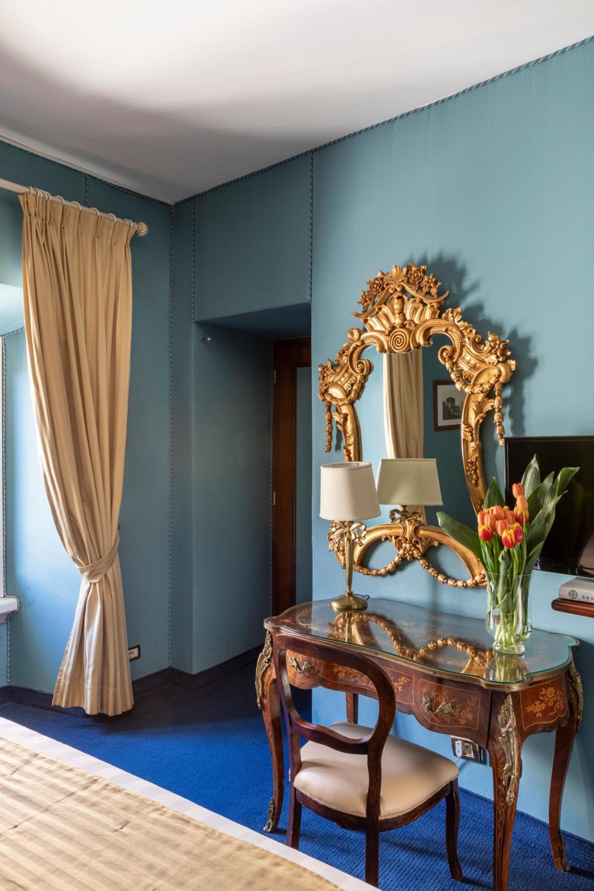 Available room