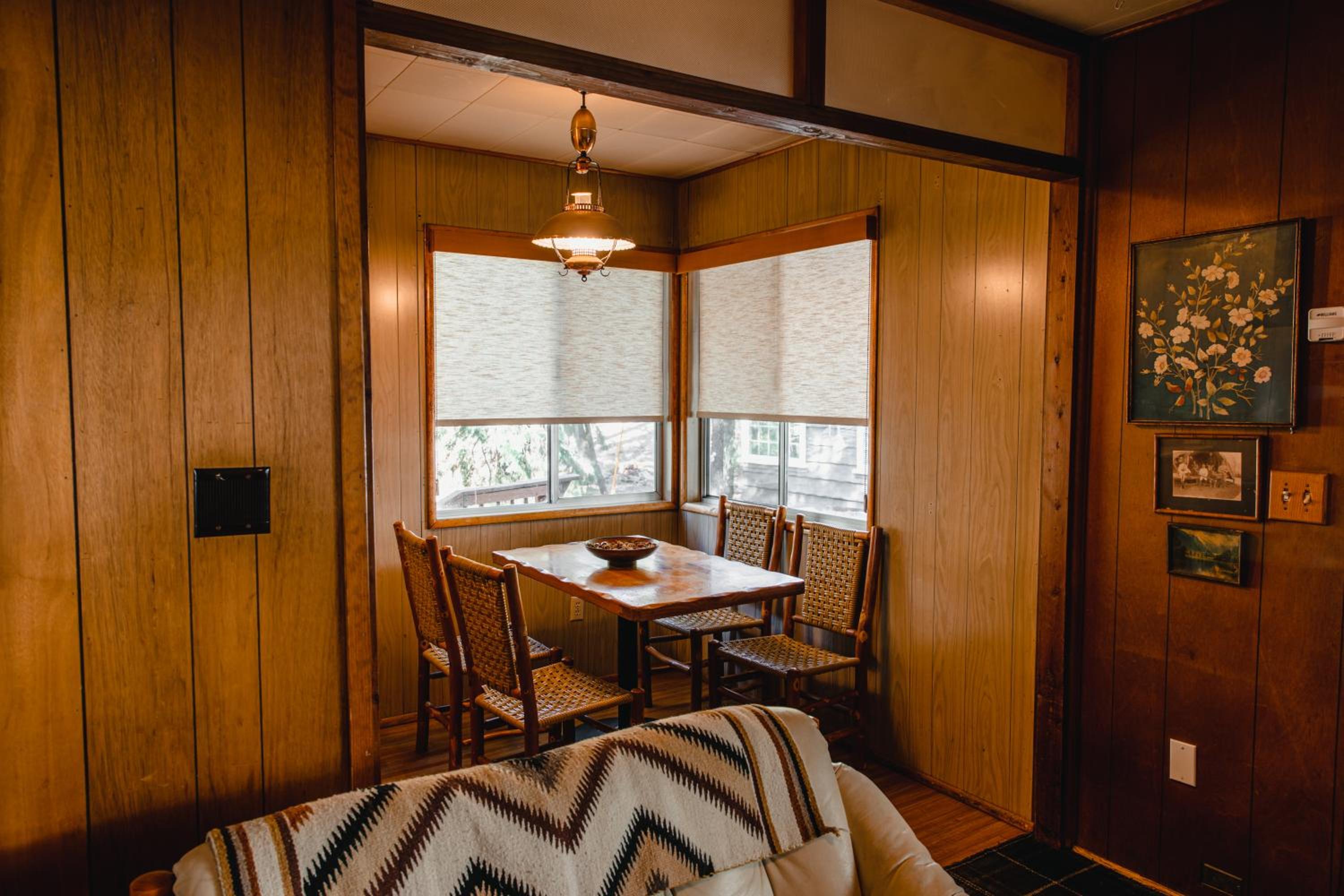 Large Double Room - Photo 2