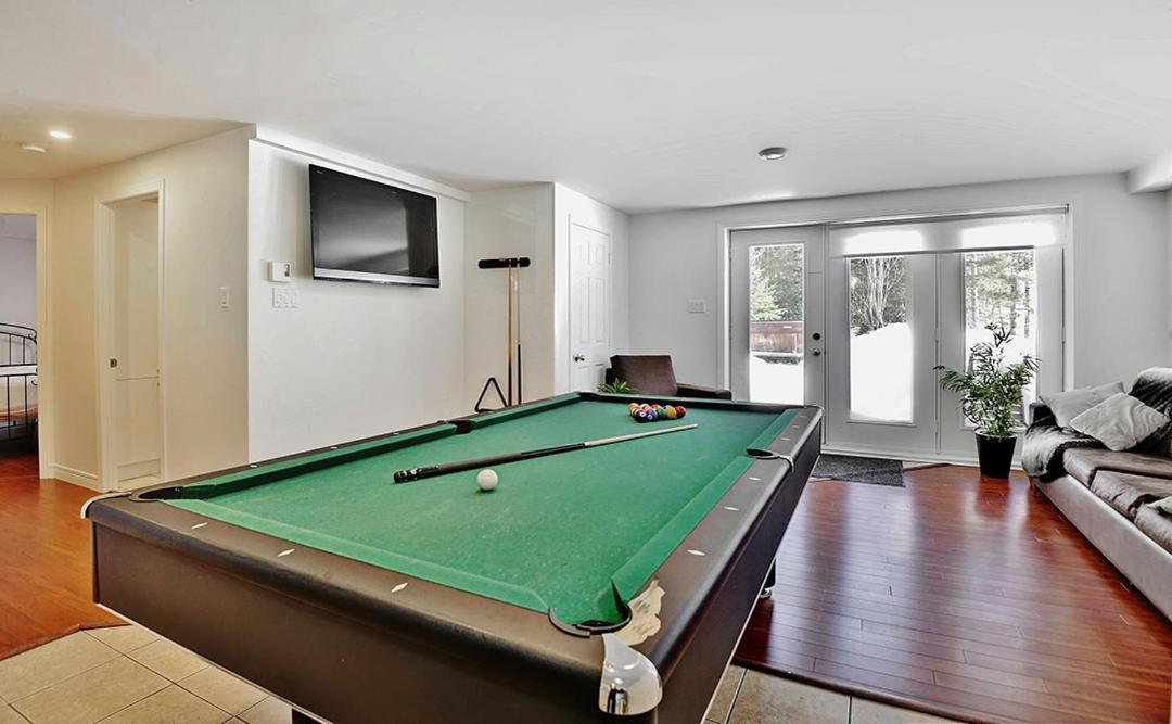Five-Bedroom Chalet photo 2