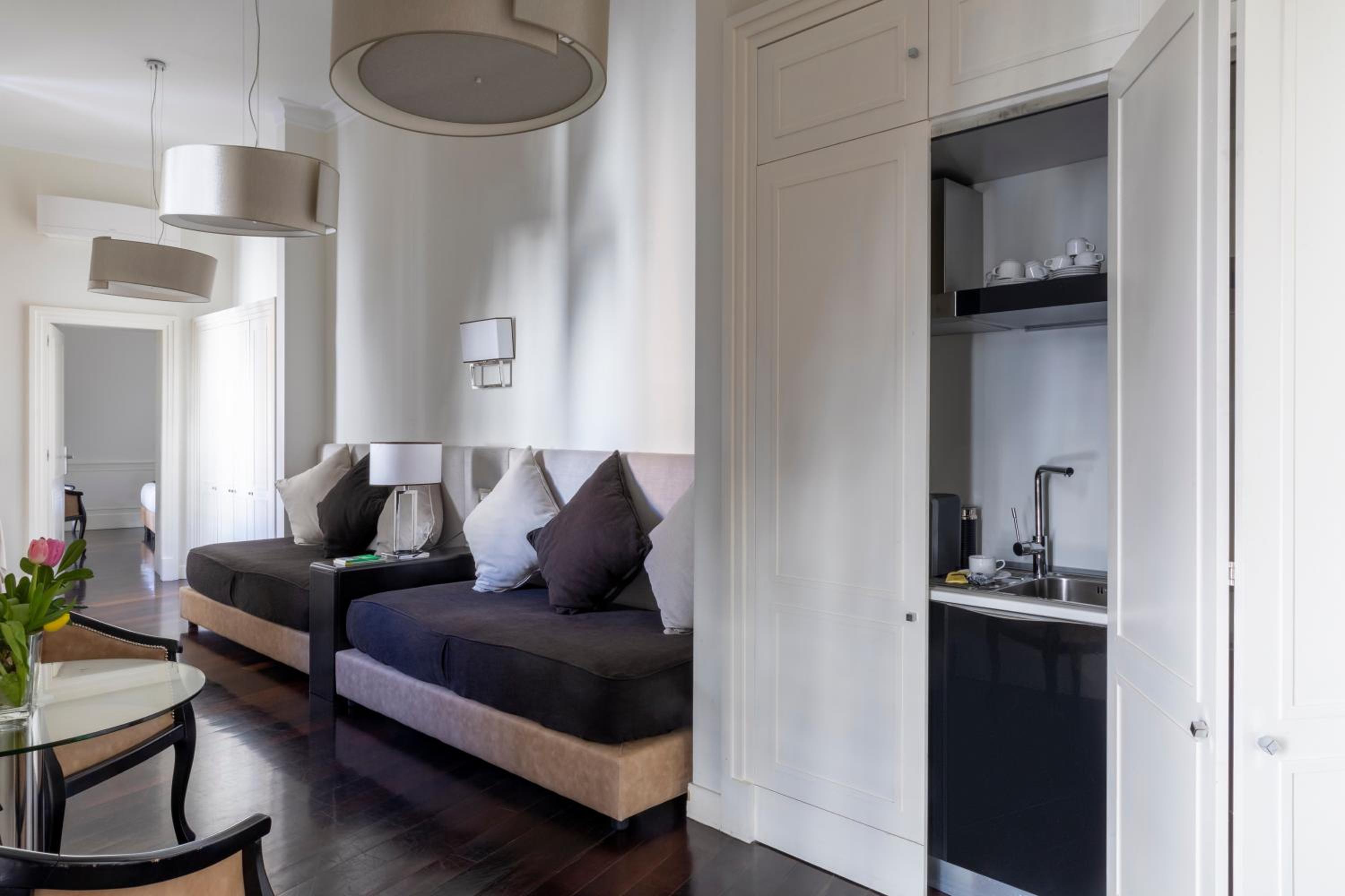 Junior Suite with Balcony - Annex