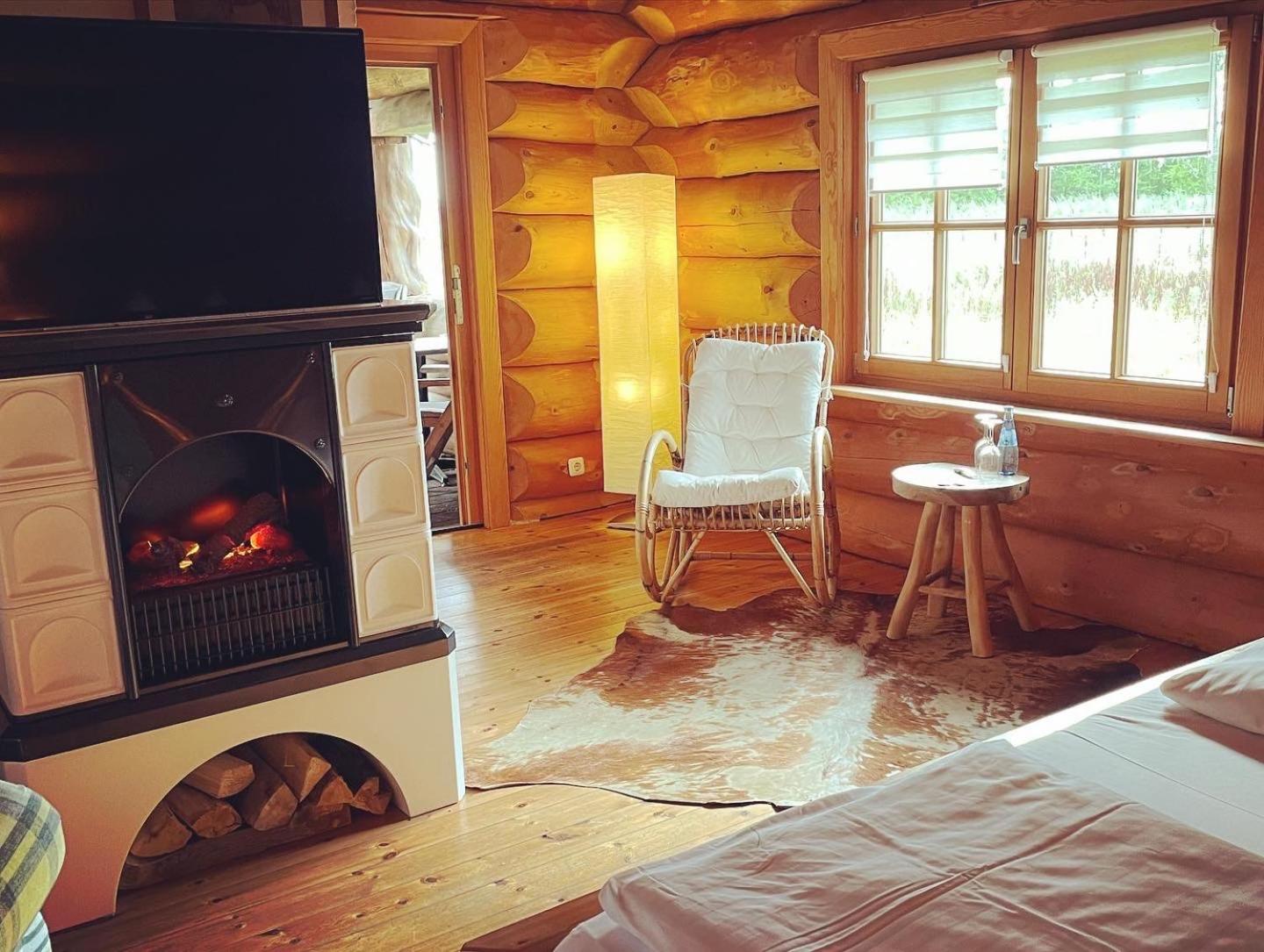 Superior Chalet with waterbed