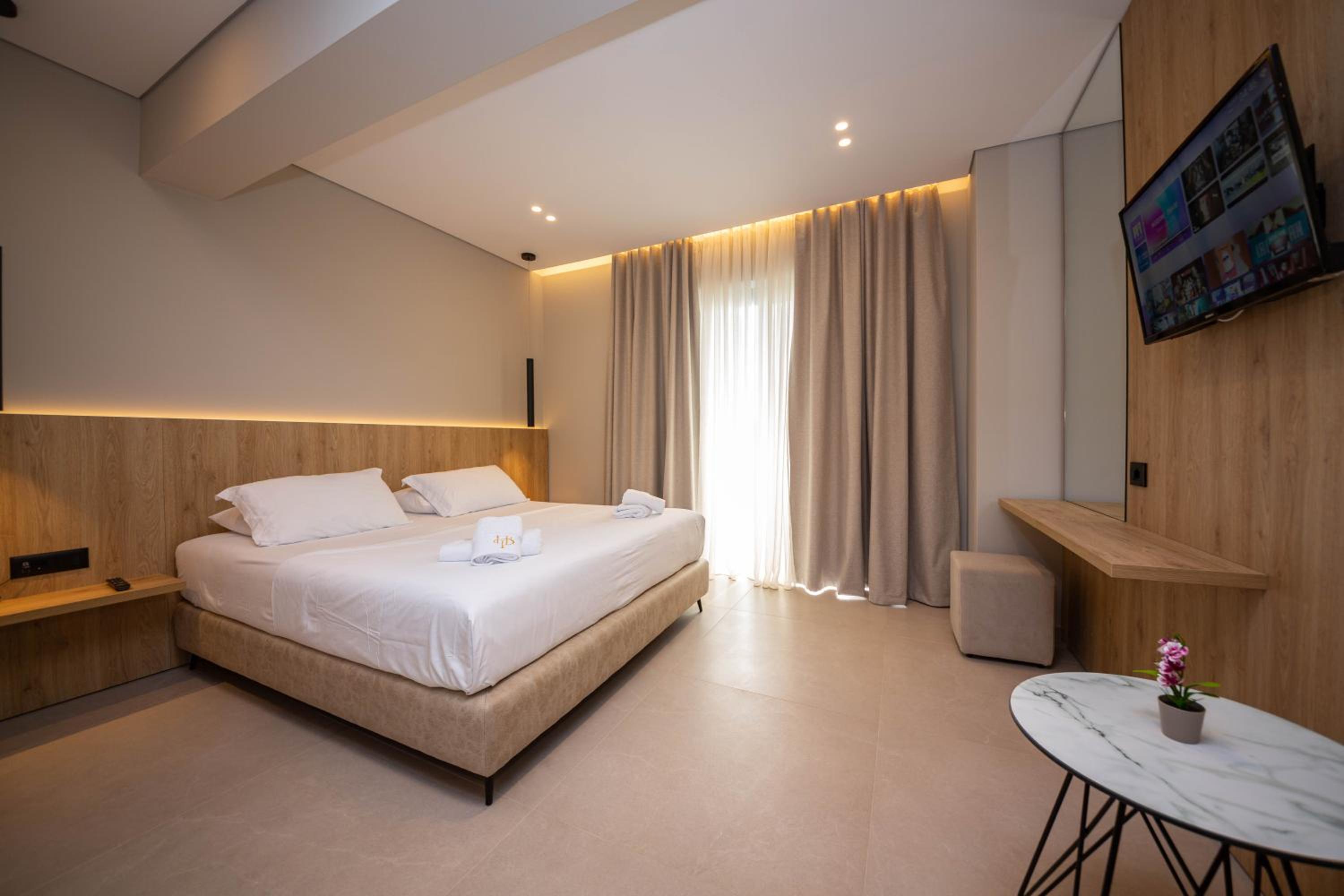 Deluxe Double Room - Ground Floor