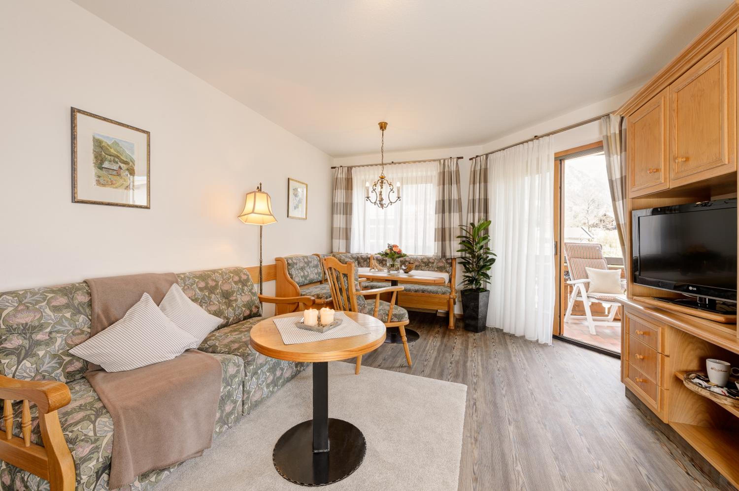 Apartment with Balcony