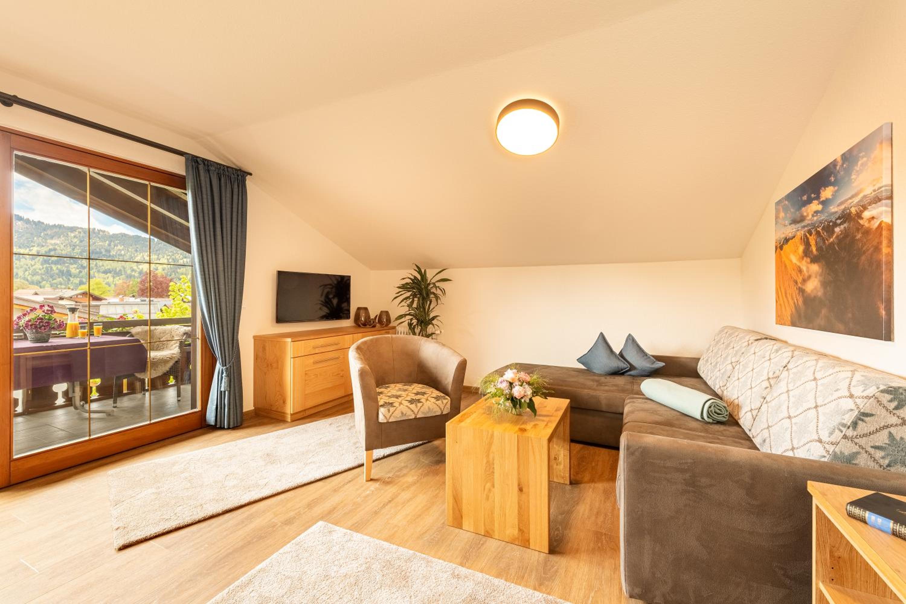 Apartment with Balcony