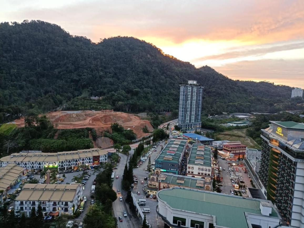 带阳台的公寓