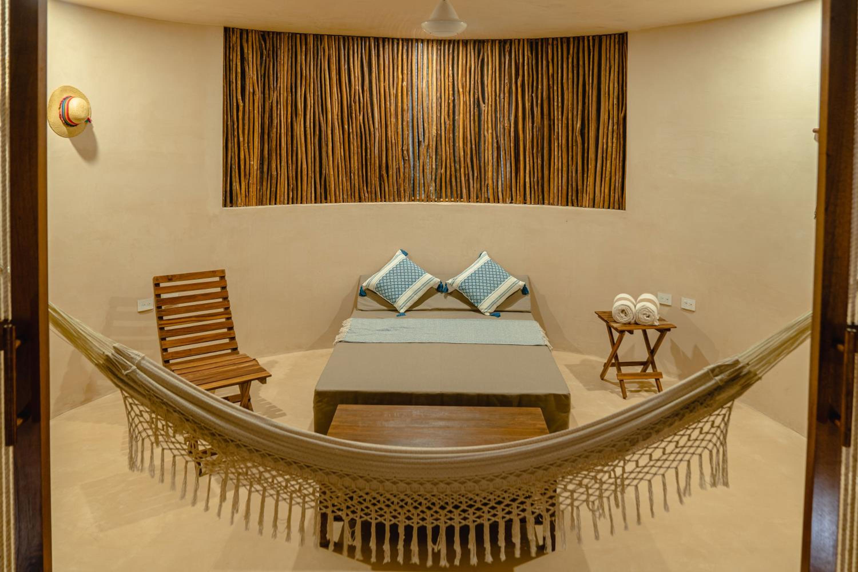 Superior Suite - Photo 4