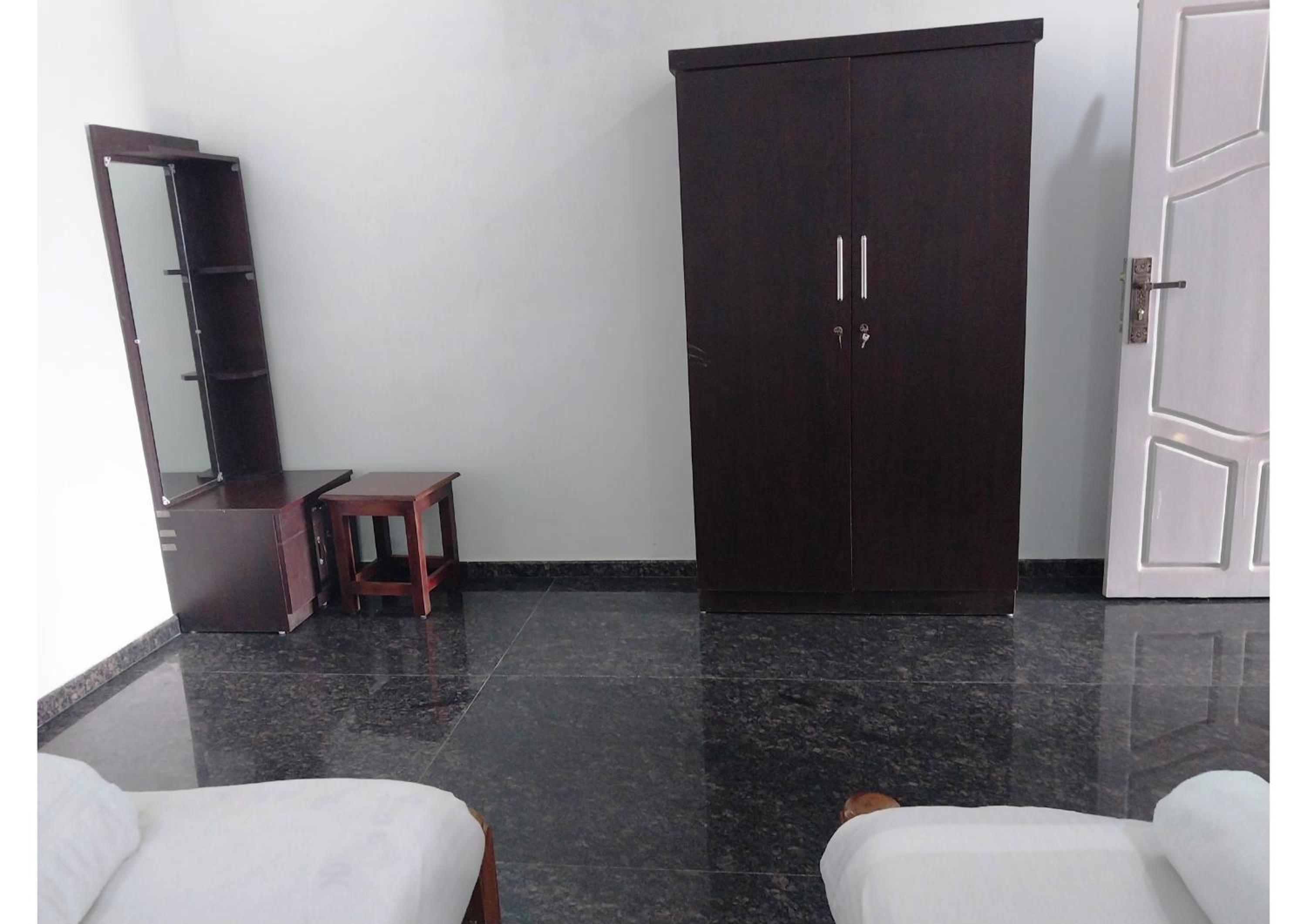 Villa photo 3