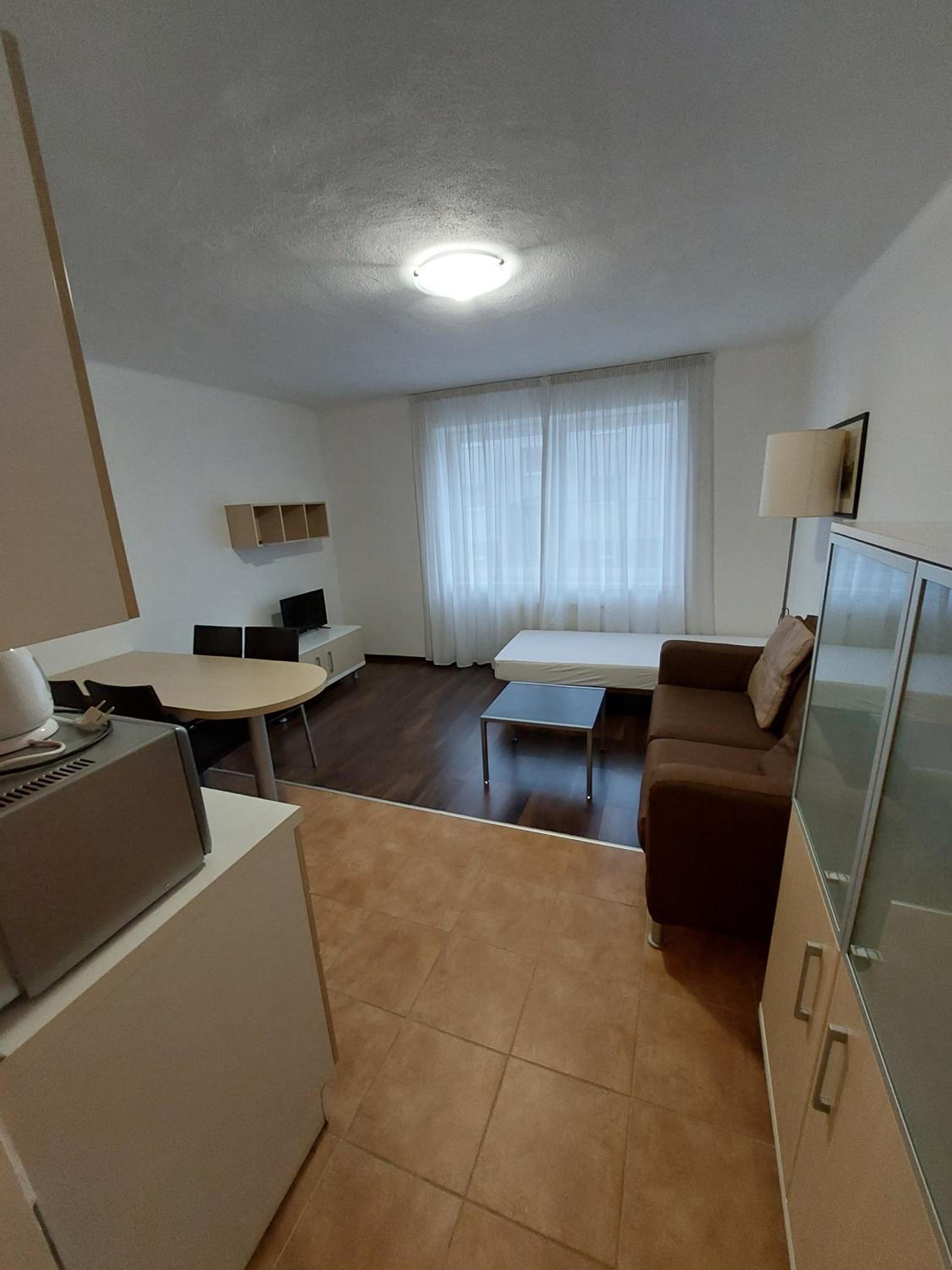 Standard Twin Room - Basement - Photo 4