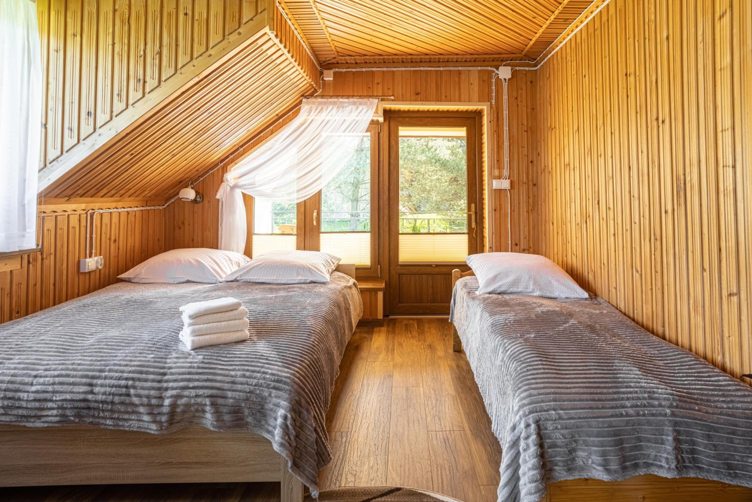 Deluxe Triple Room photo 2