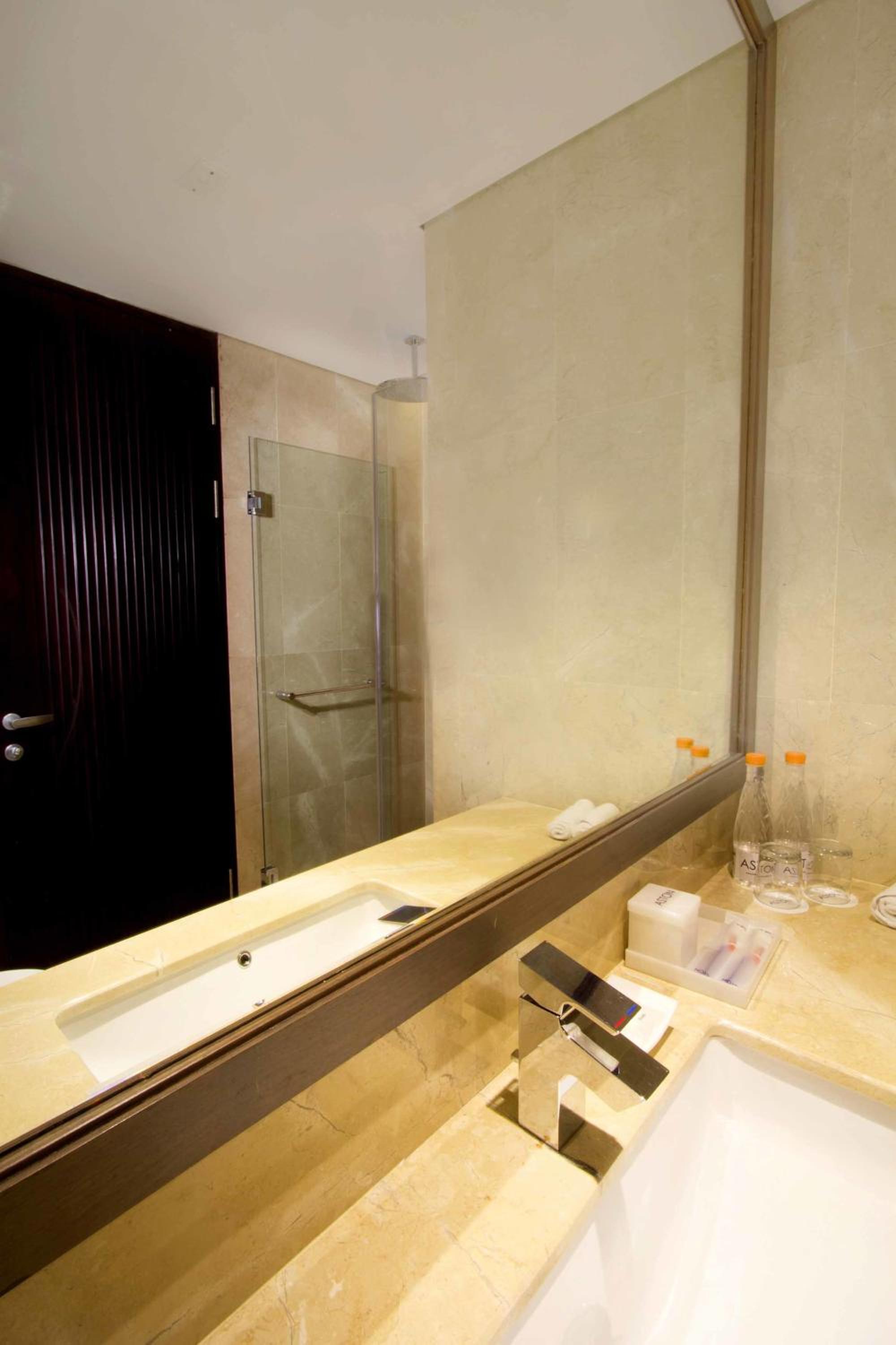 Deluxe Twin Room photo 3