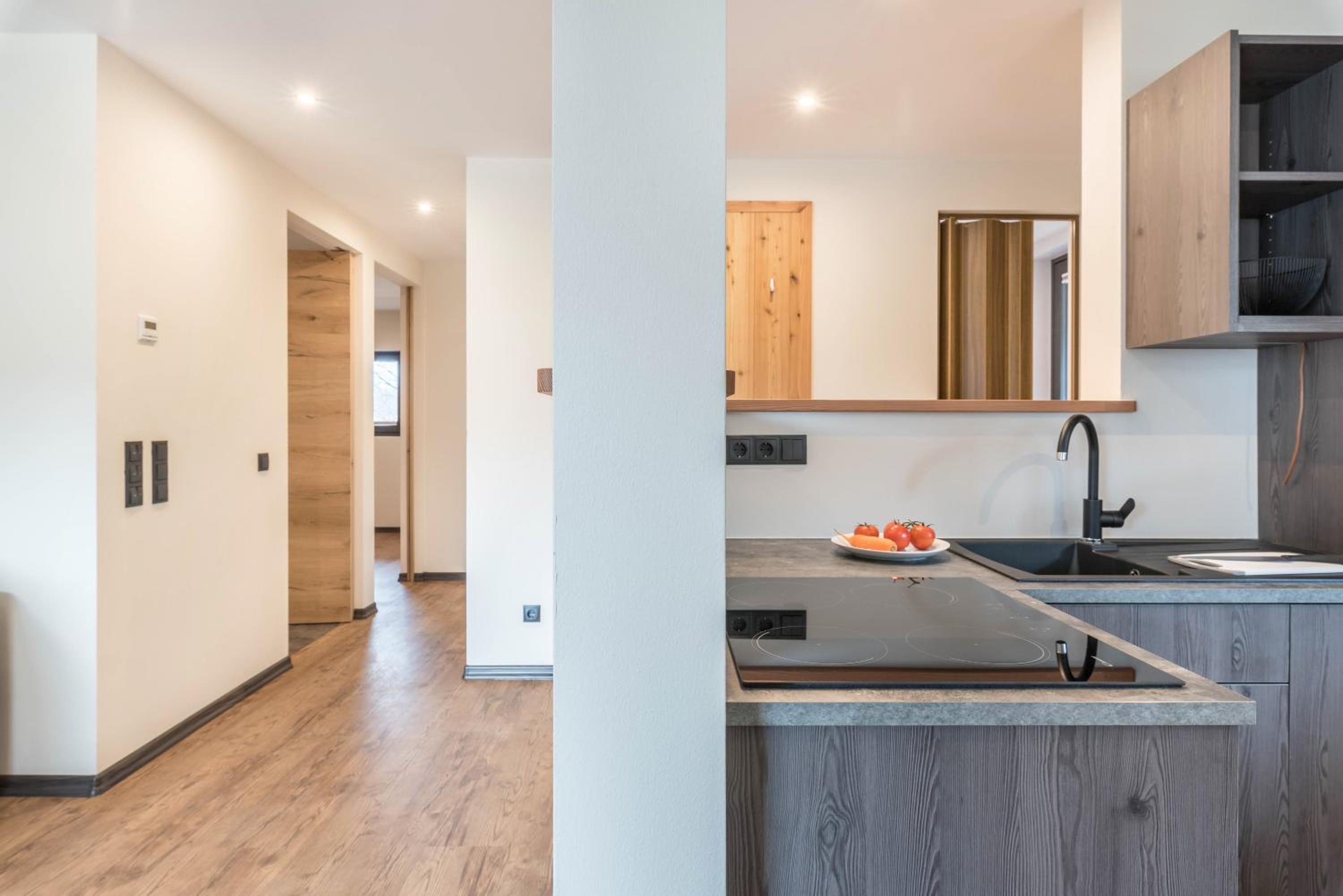 Two-Bedroom Deluxe Apartment with Garden View photo 3
