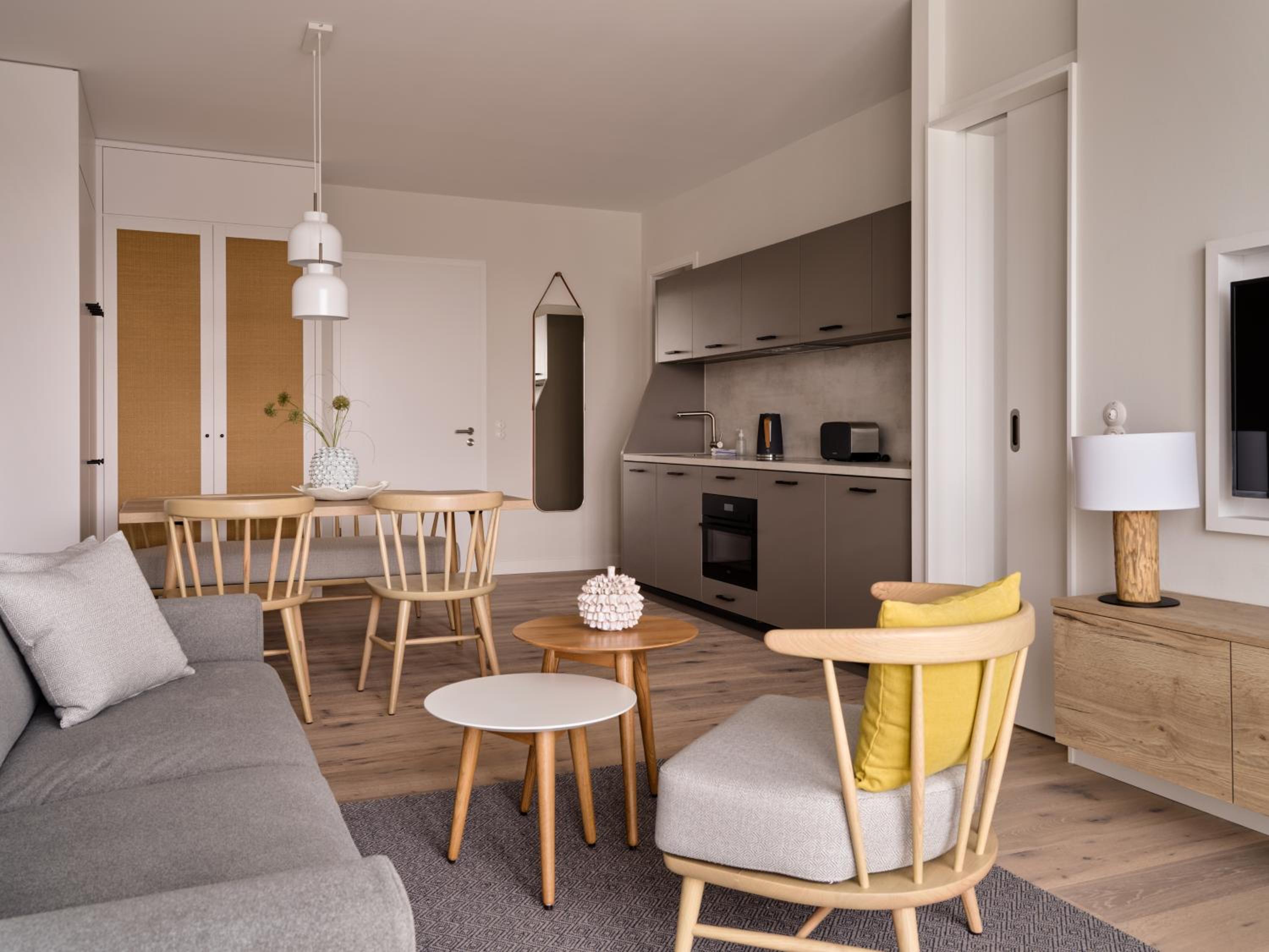 One-Bedroom Apartment with Side Sea View thumbnail 5