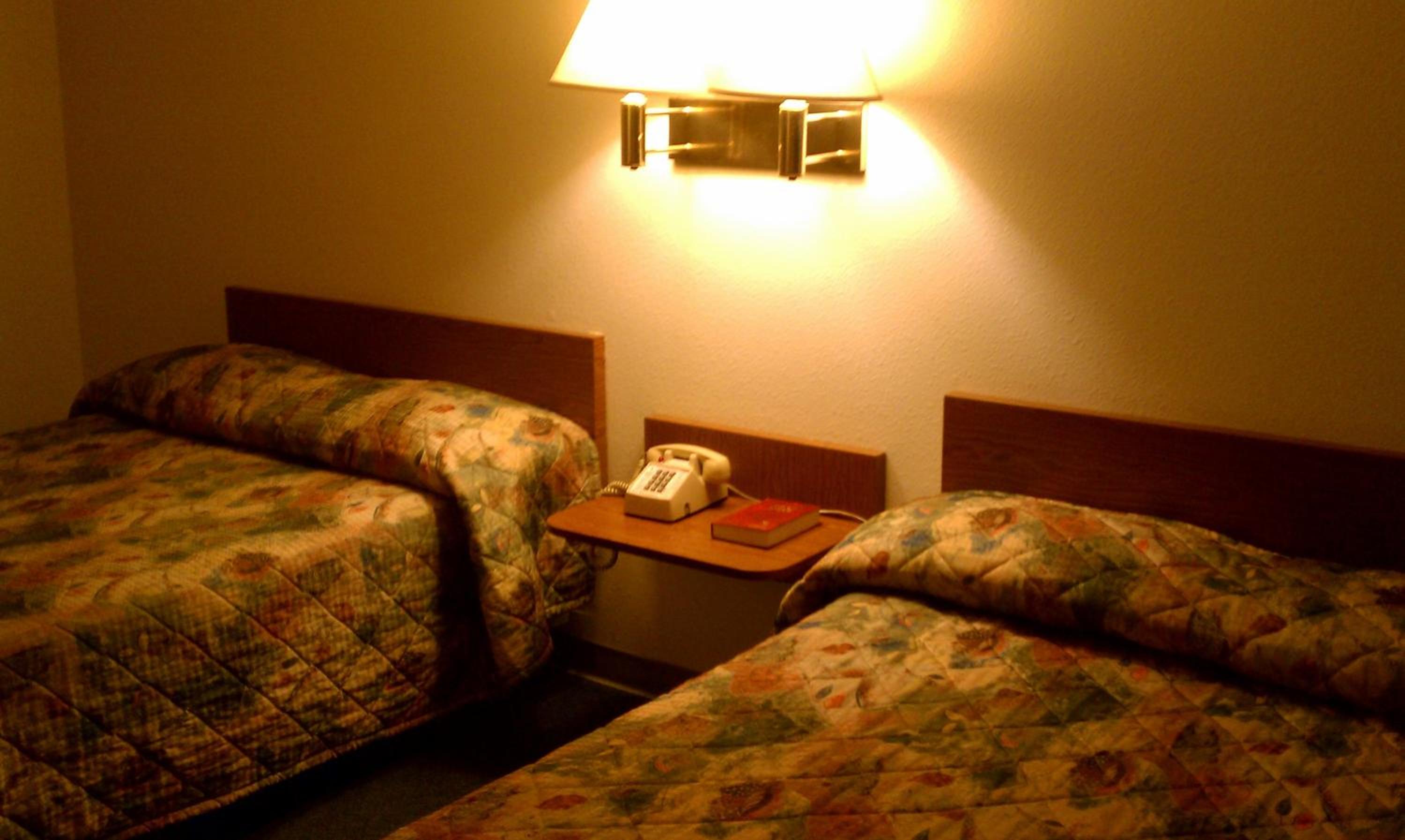 Room with Two Double Beds photo 2