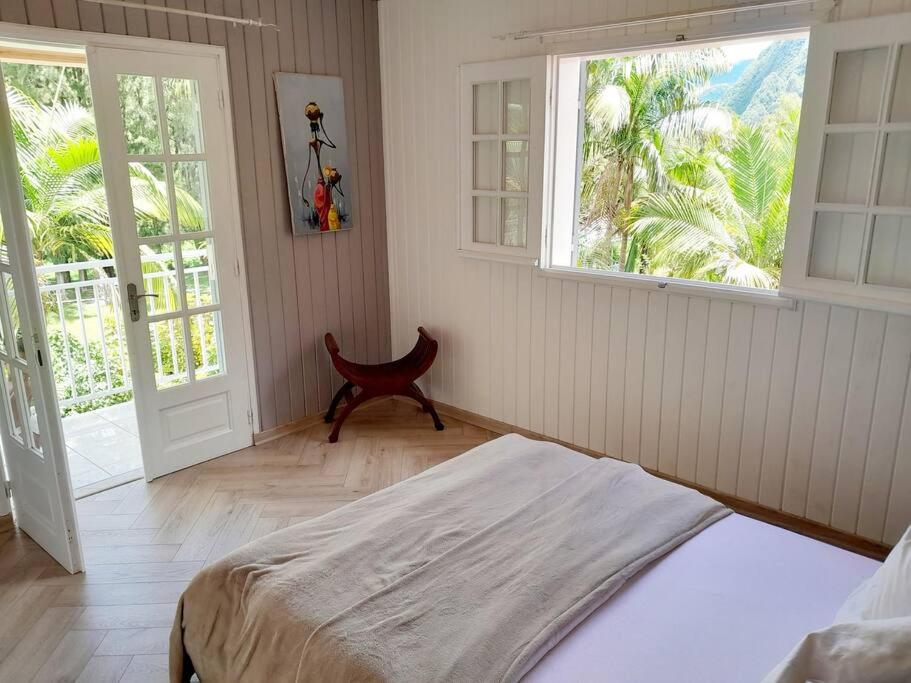 Three-Bedroom House photo 1