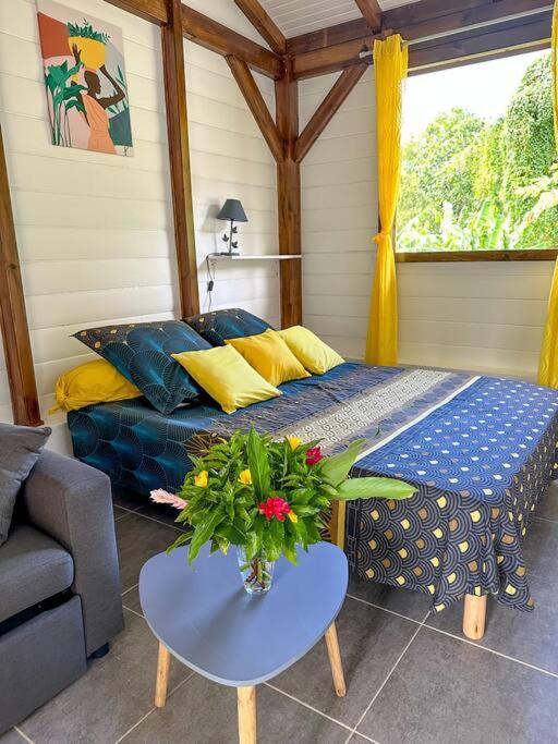 One-Bedroom House photo 1