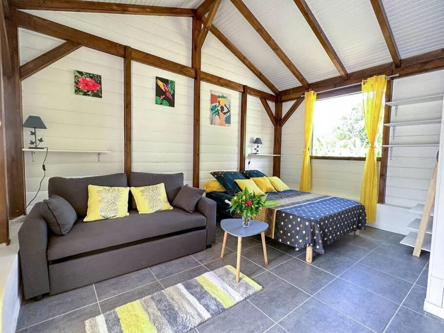 One-Bedroom House photo 3