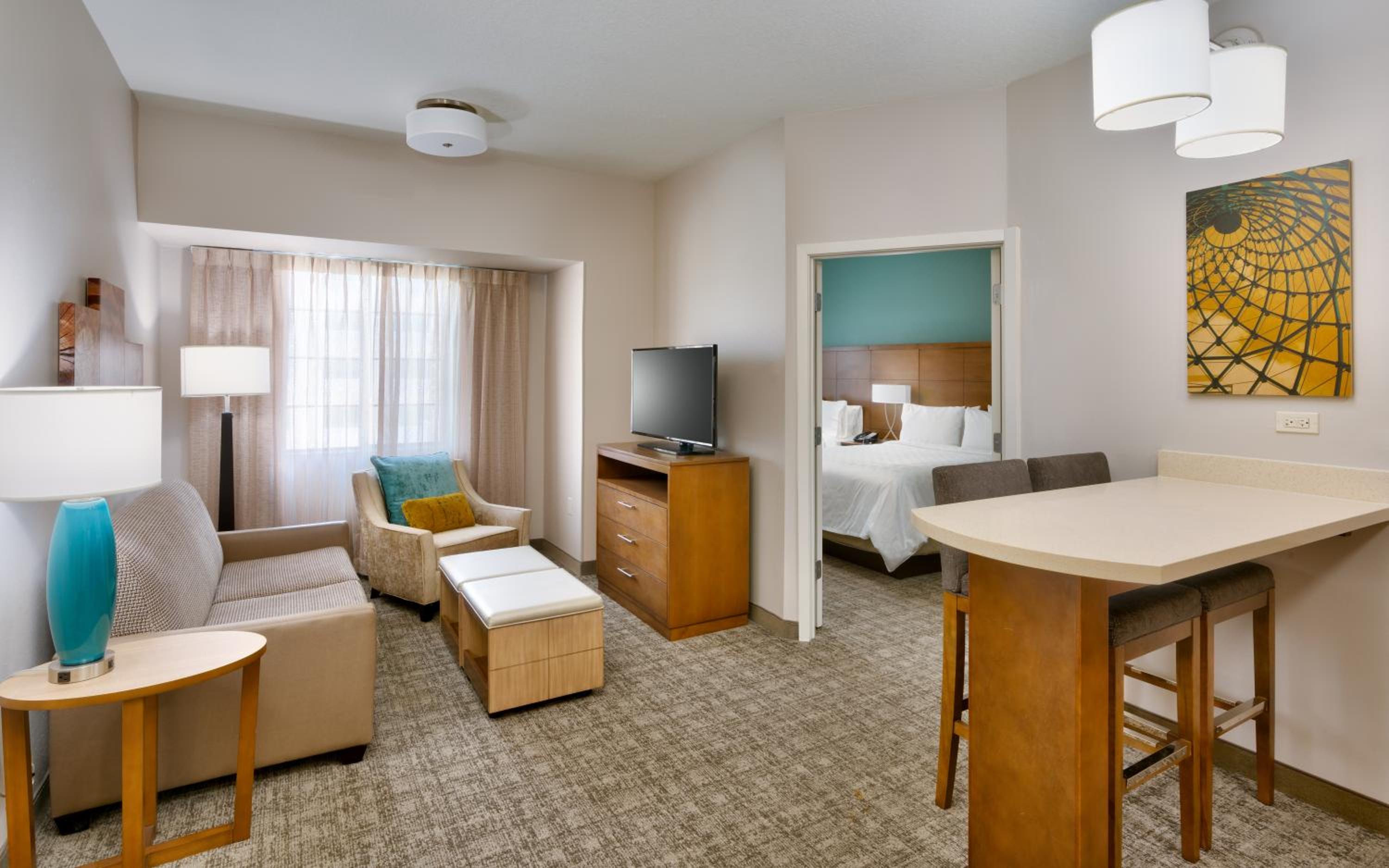 Queen Room - Hearing Accessible - Non-Smoking photo 1