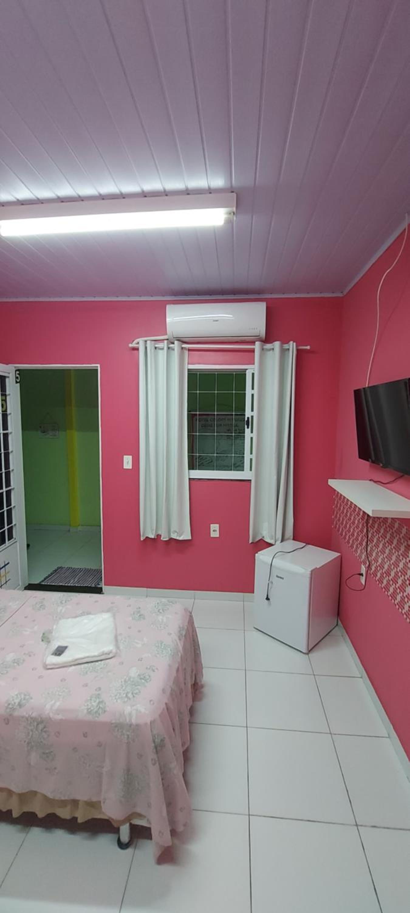 Double Room - Photo 7