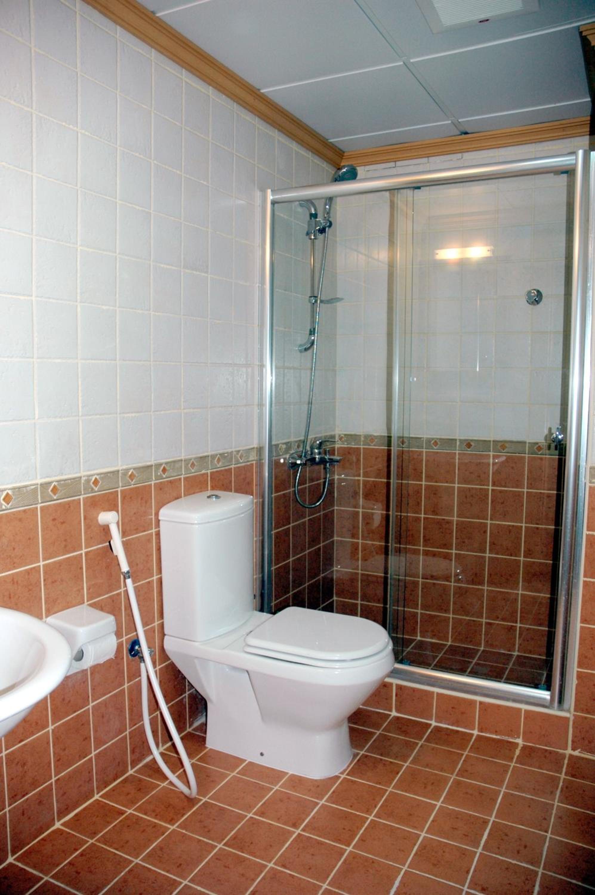 Deluxe Twin Room - Photo 8