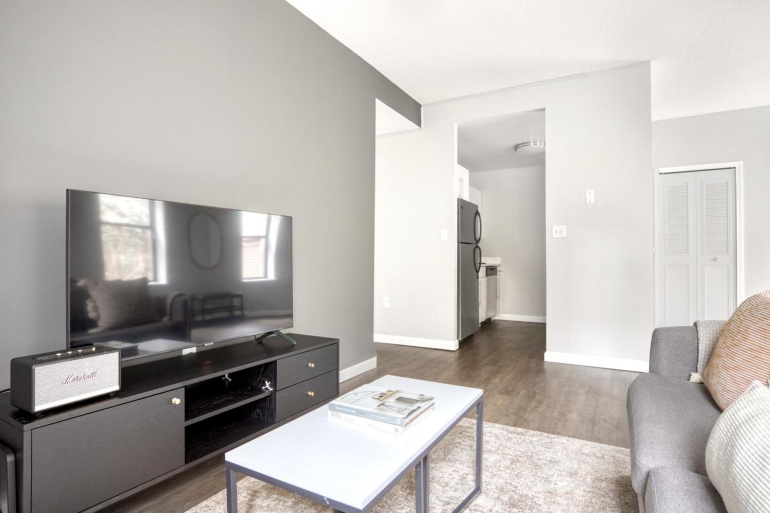 Two-Bedroom Apartment photo 2