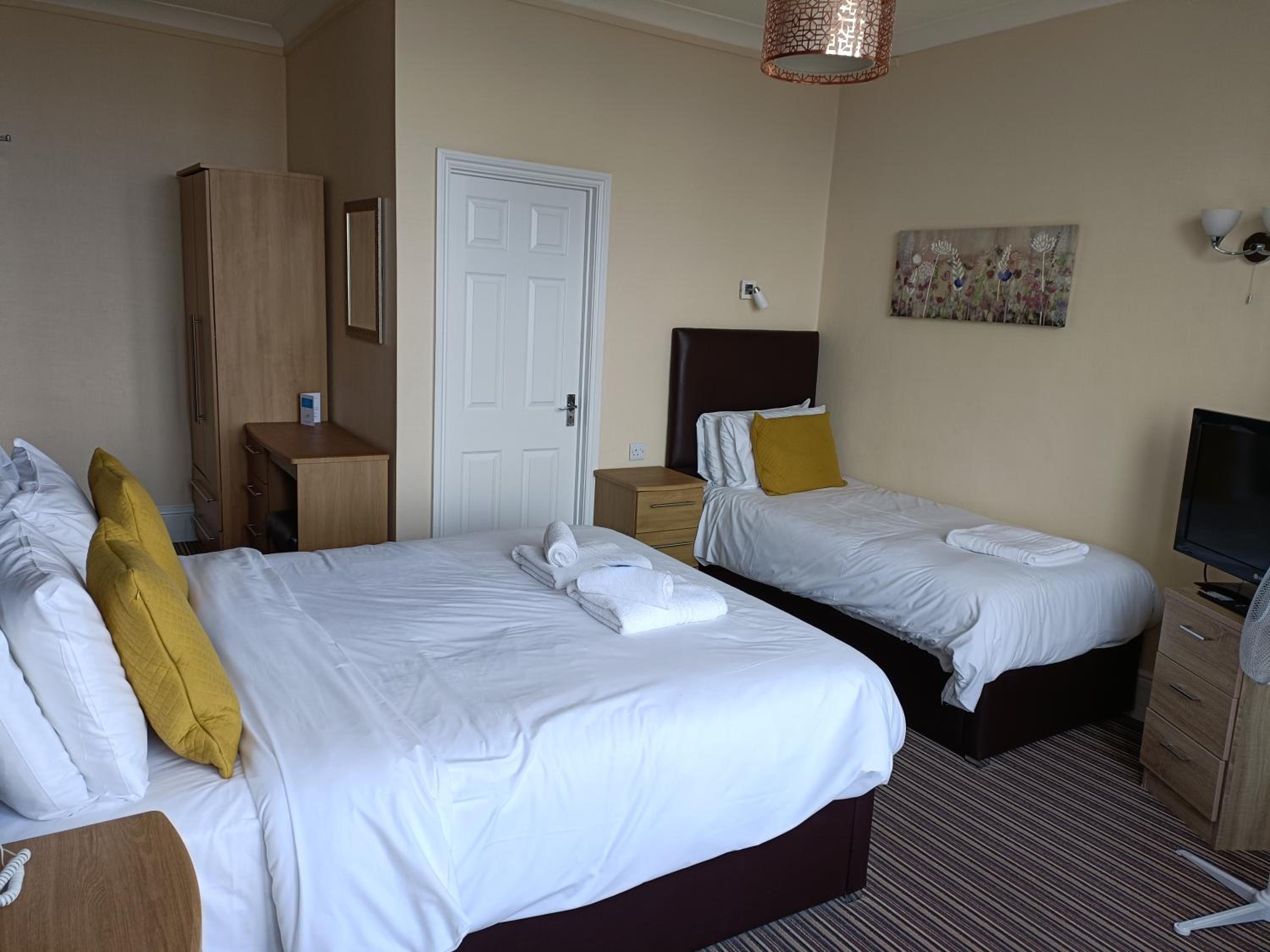 Triple Room - Photo 3