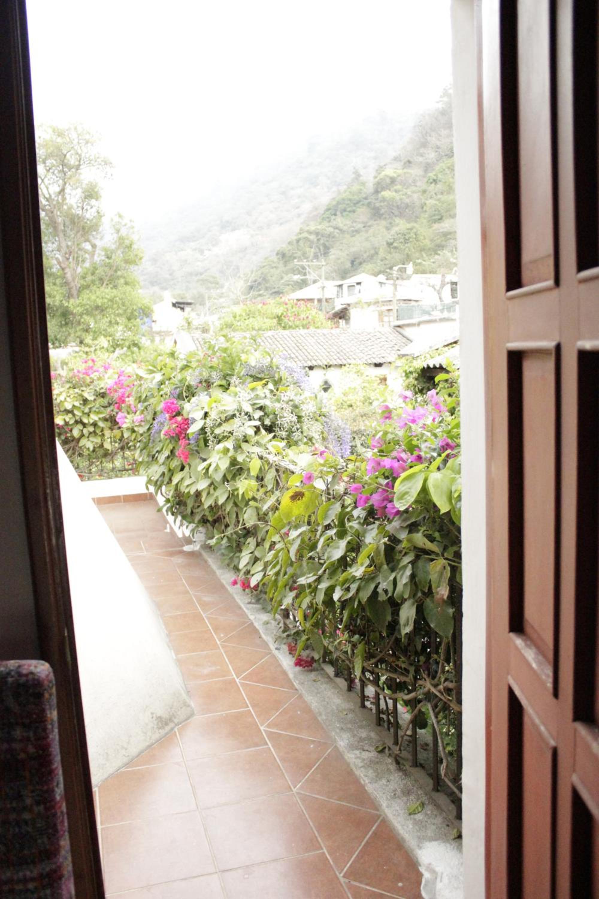 Deluxe Double Room with Balcony photo 2