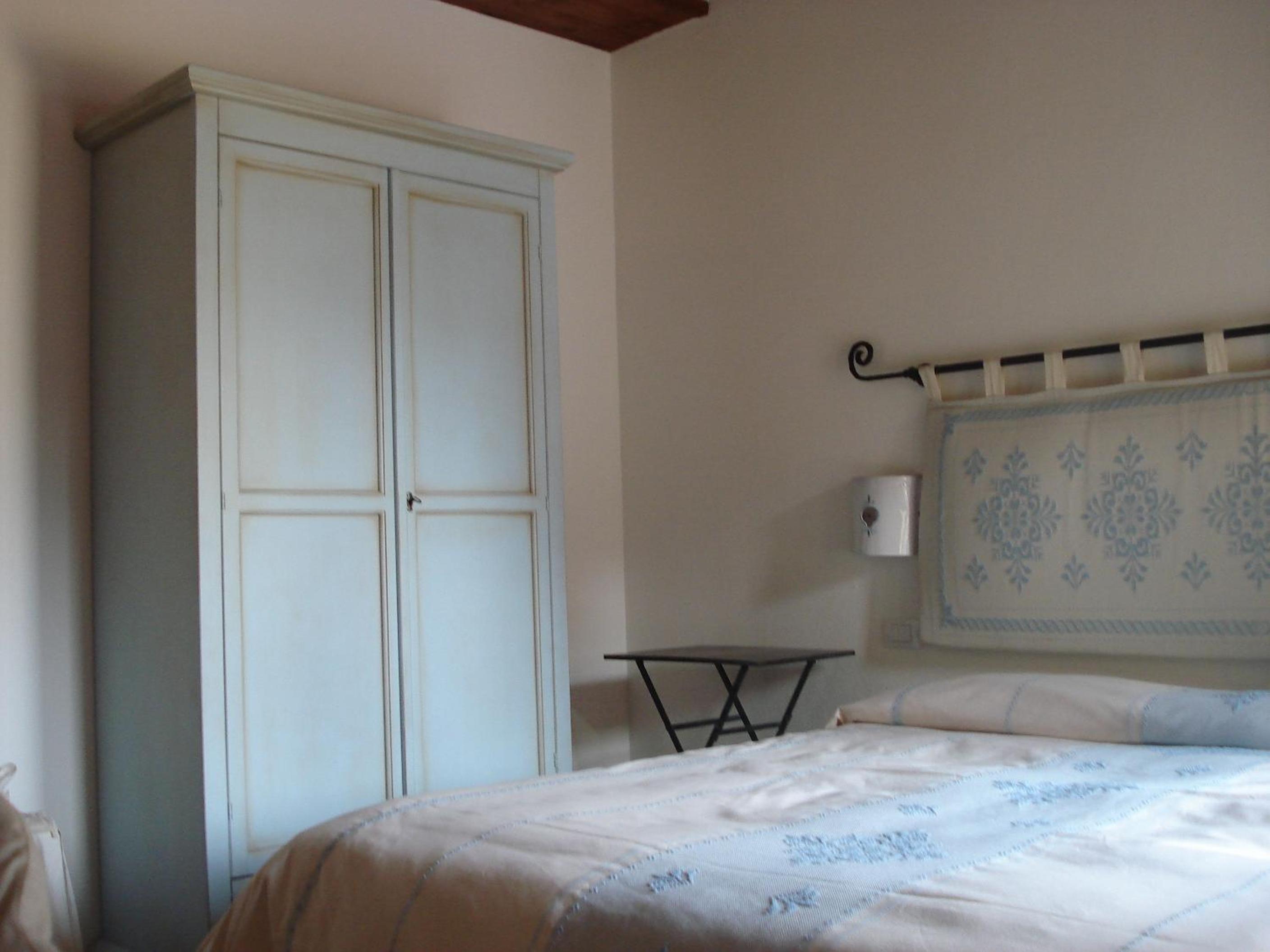 Triple Room - Photo 13