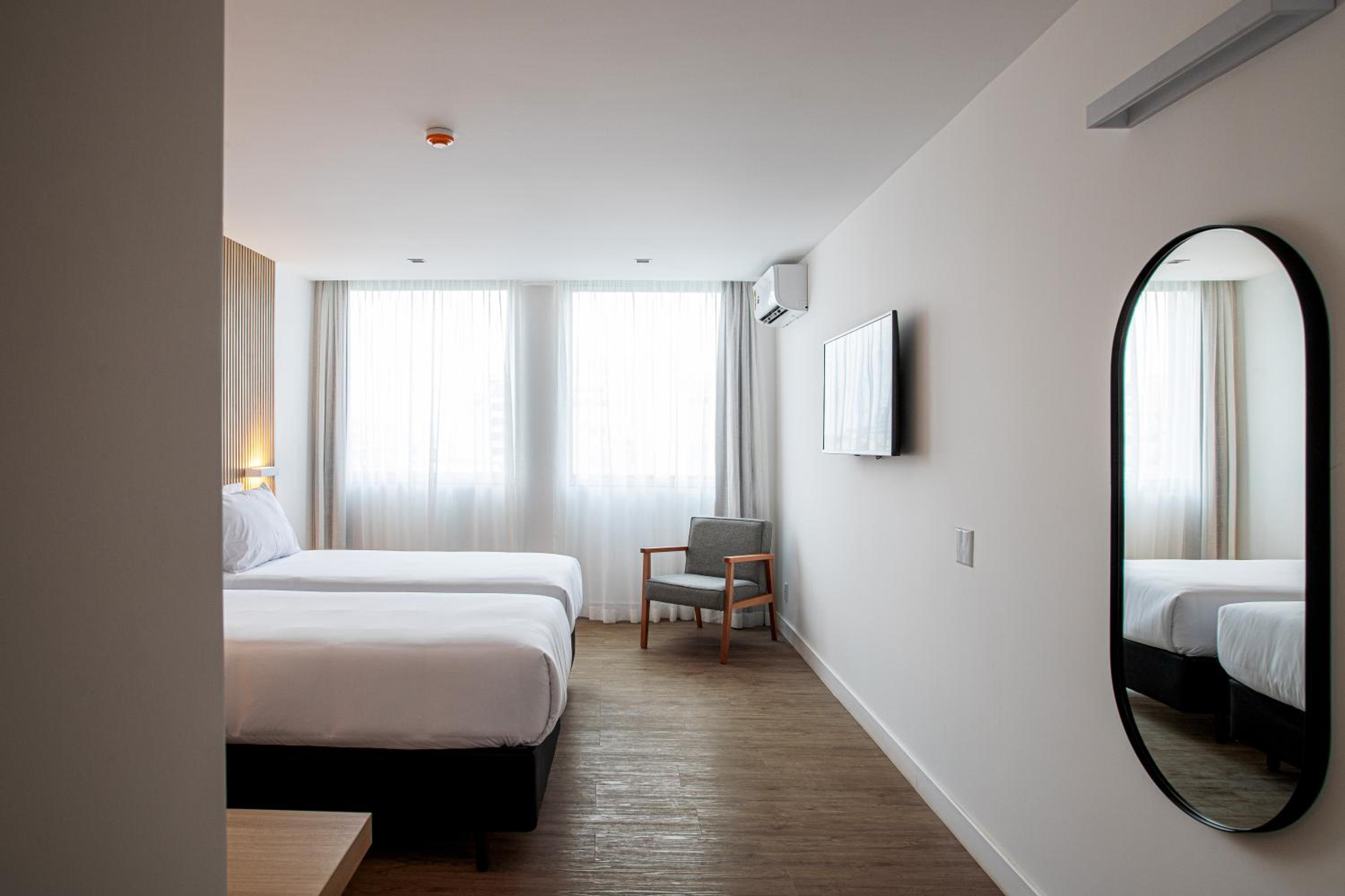 Standard Twin Room photo 3