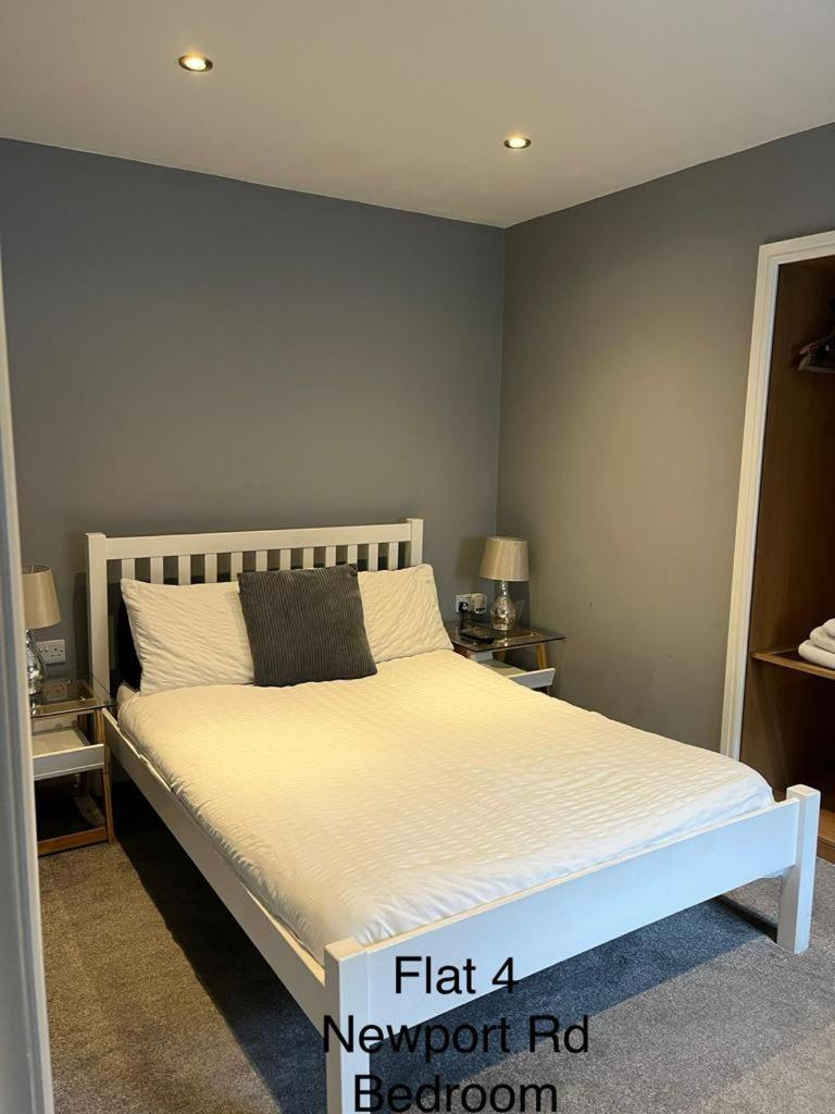 One-Bedroom Apartment - Photo 6
