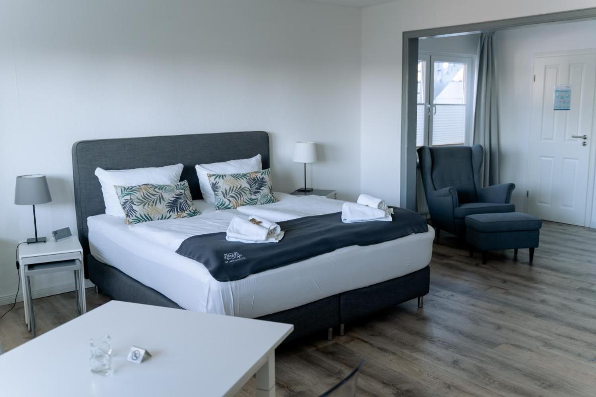 Double Room with Lake View photo 1