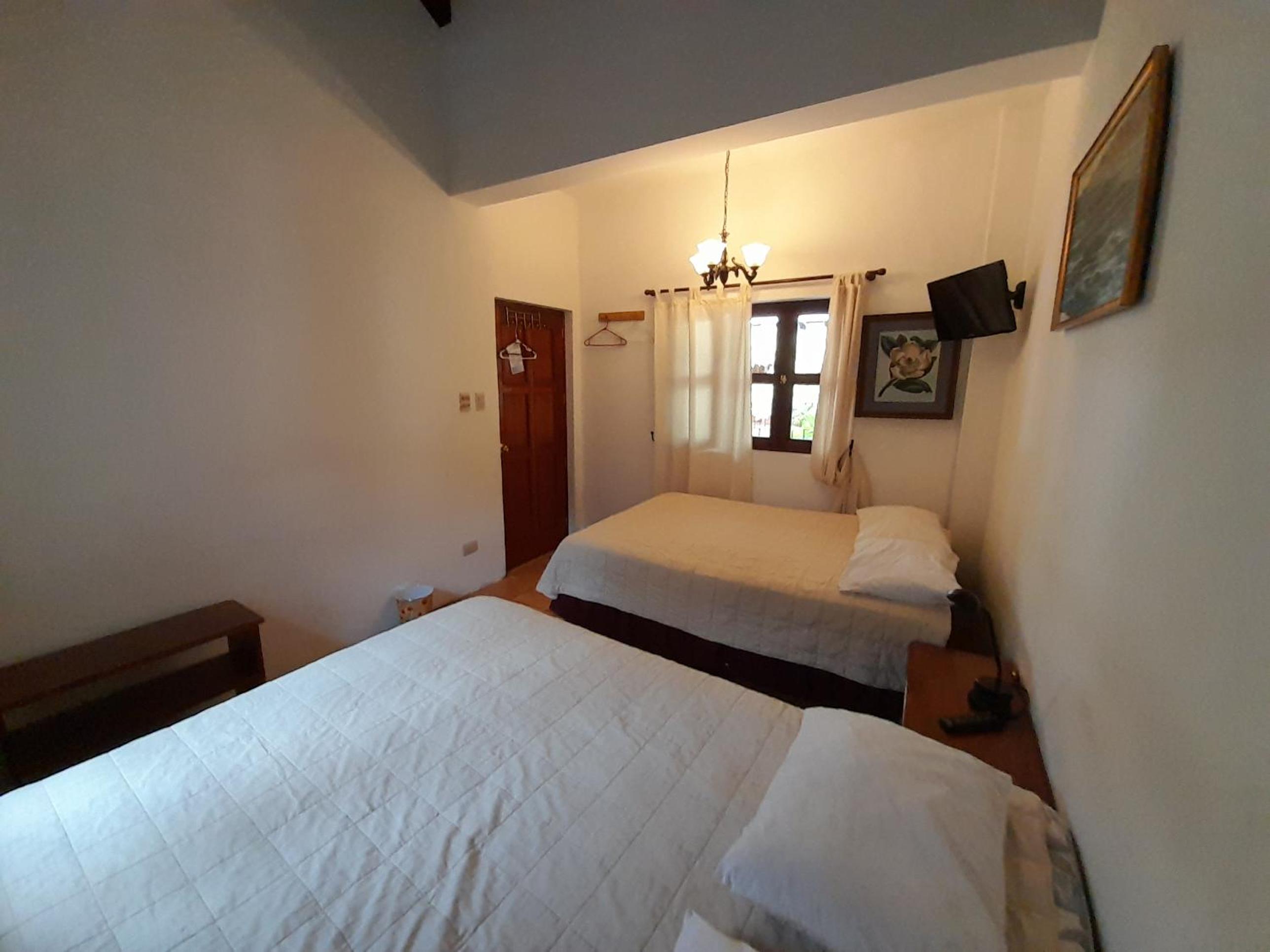 Twin Room with Balcony photo 3
