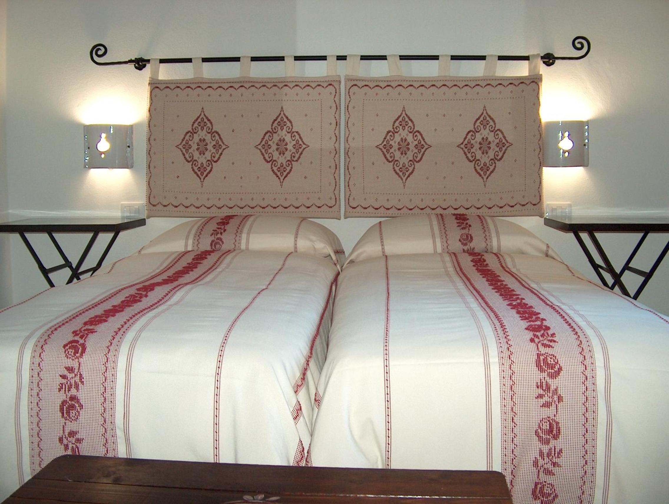 Double Room - Photo 4