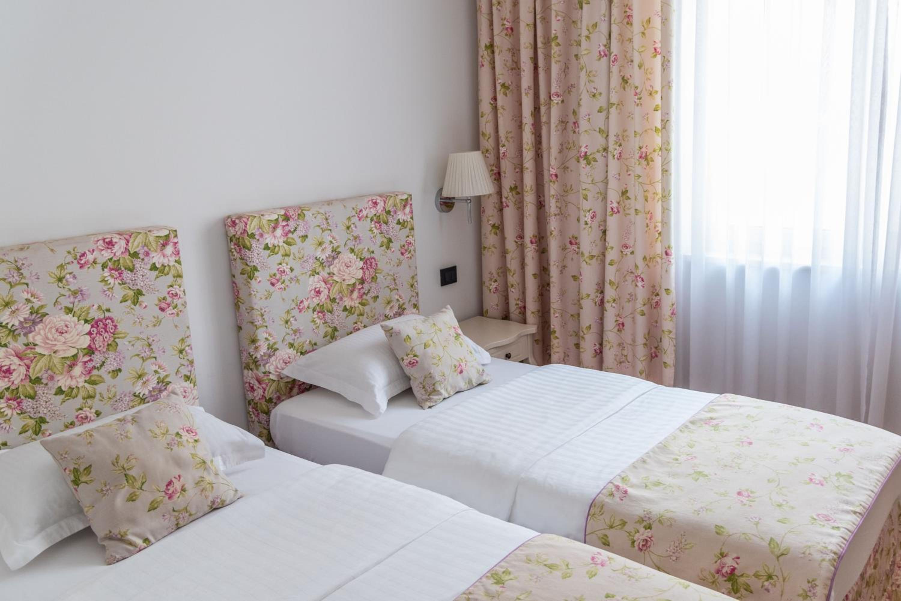Standard Double/Twin Room photo 1