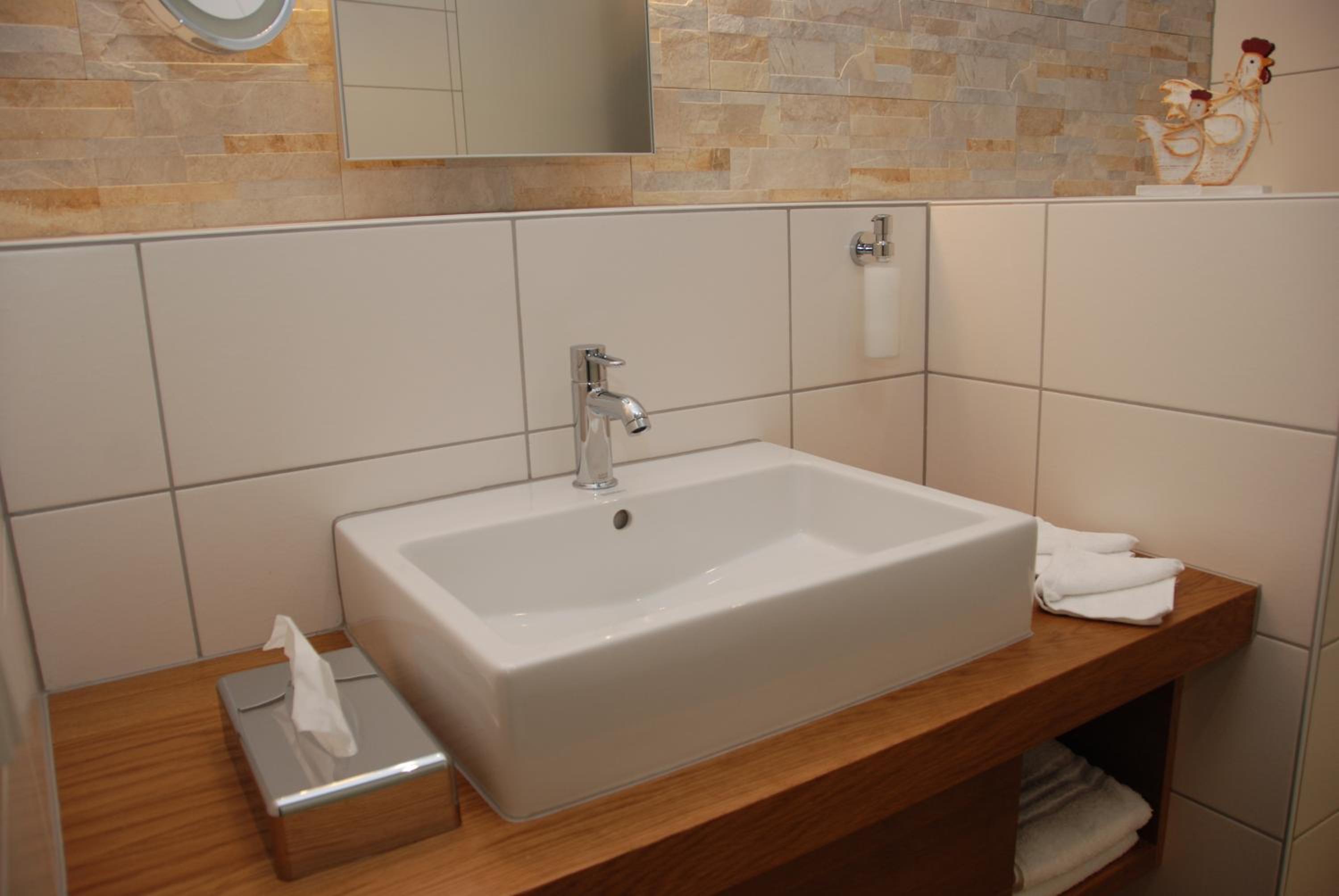 Single Room with Balcony photo 2