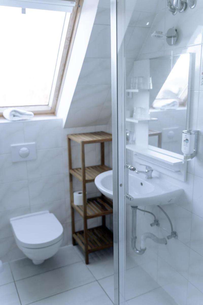 Triple Room with Bathroom photo 3