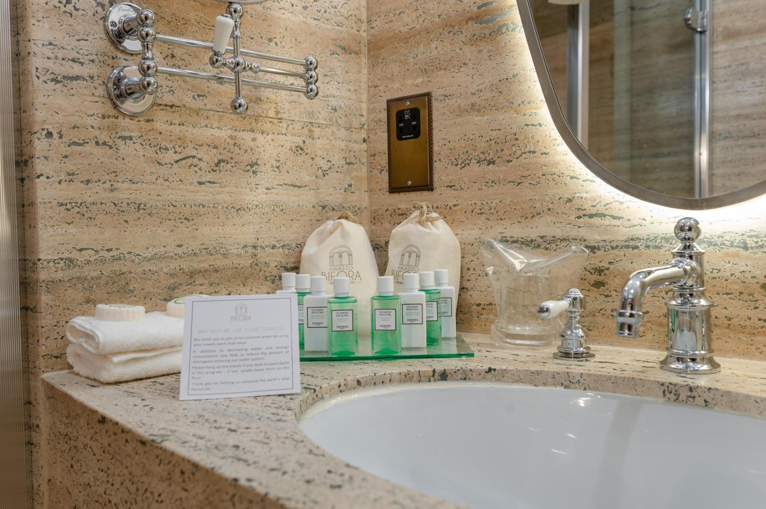 Junior Suite - Photo 6