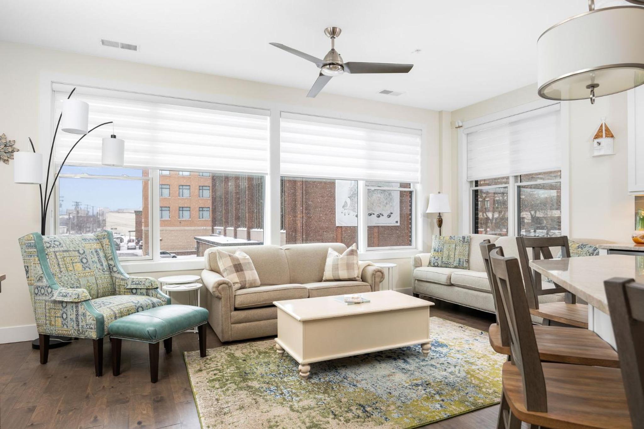 Family Room photo 1