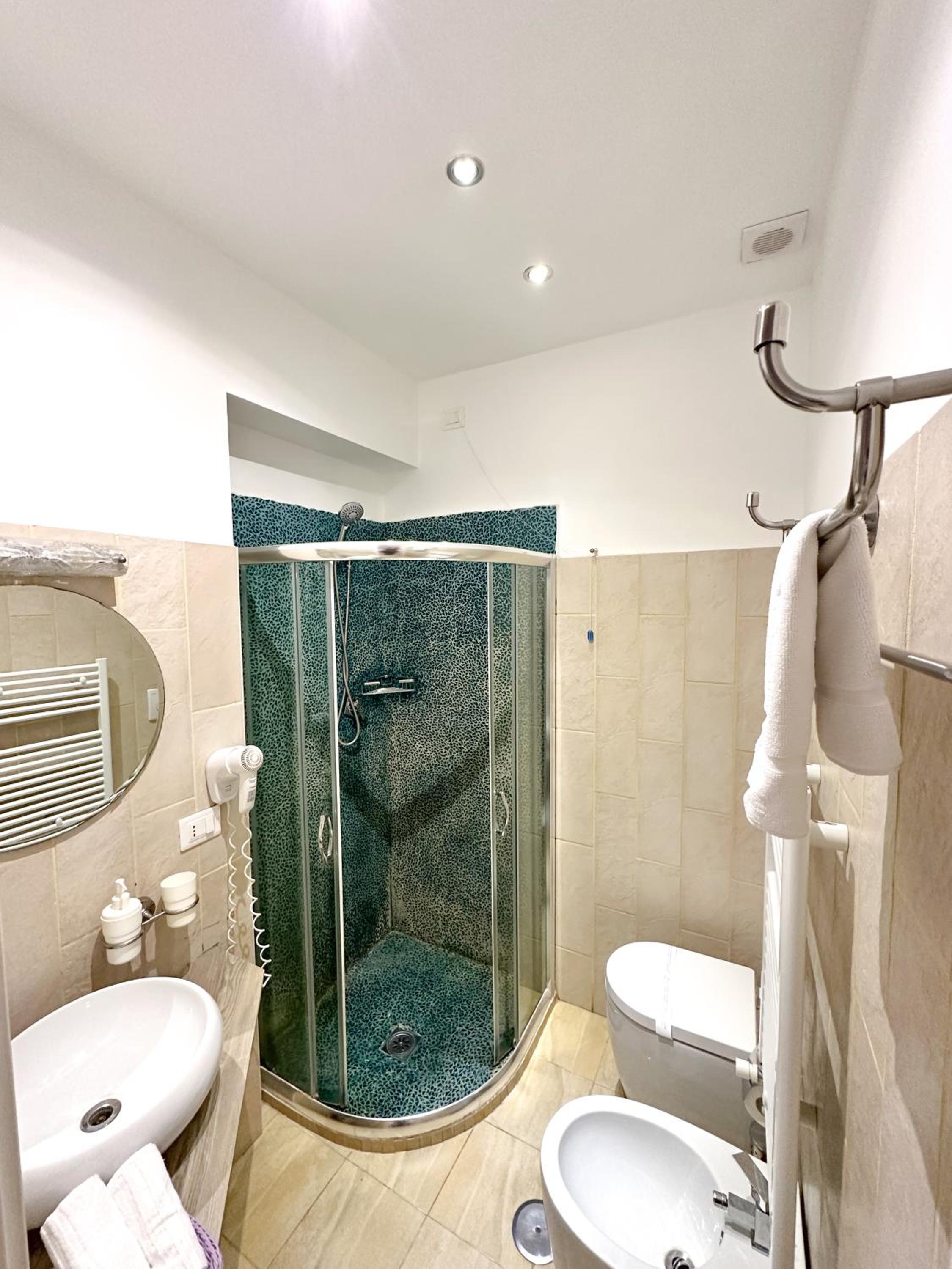 Triple Room photo 2