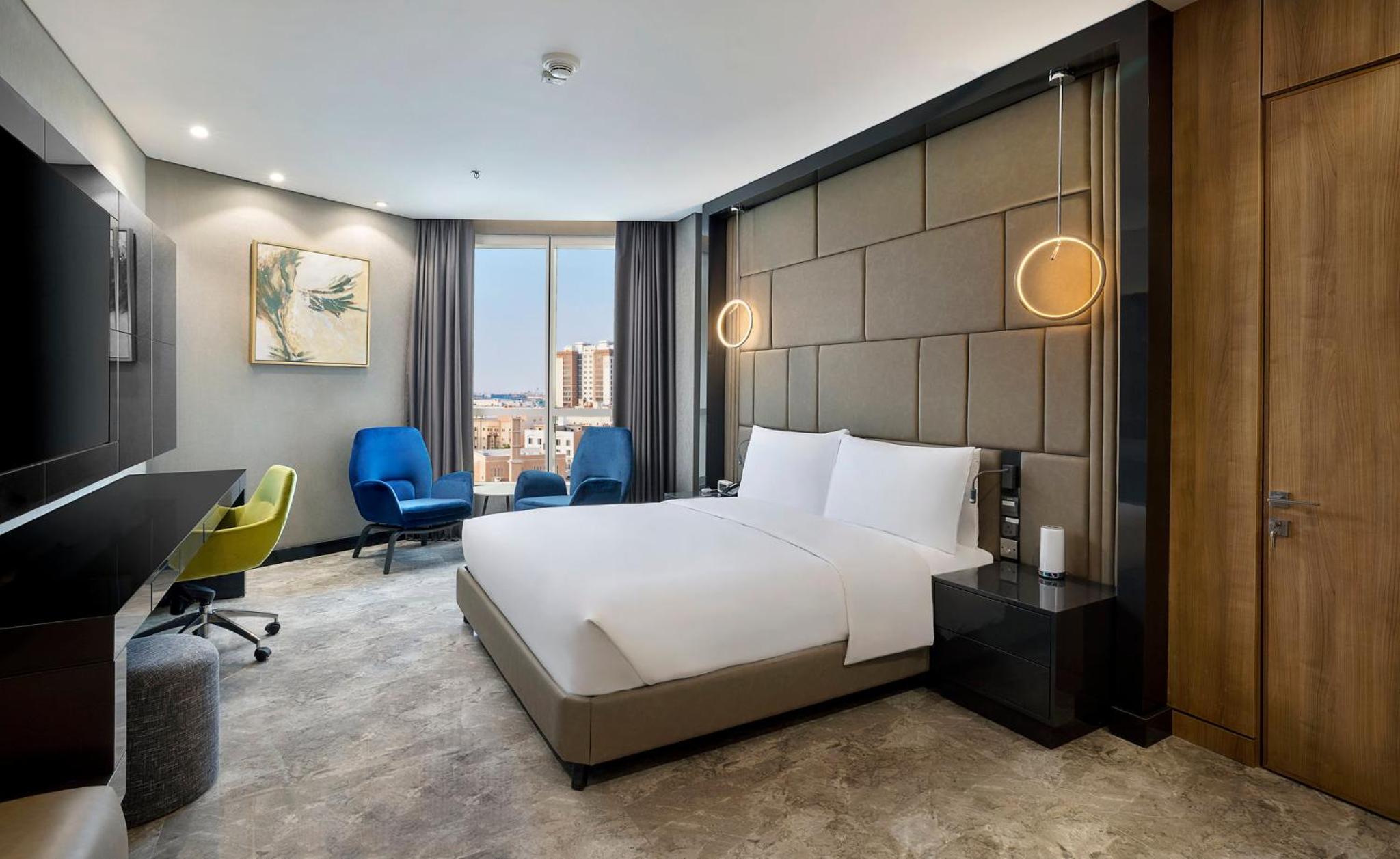 Standard King Room - Photo 6