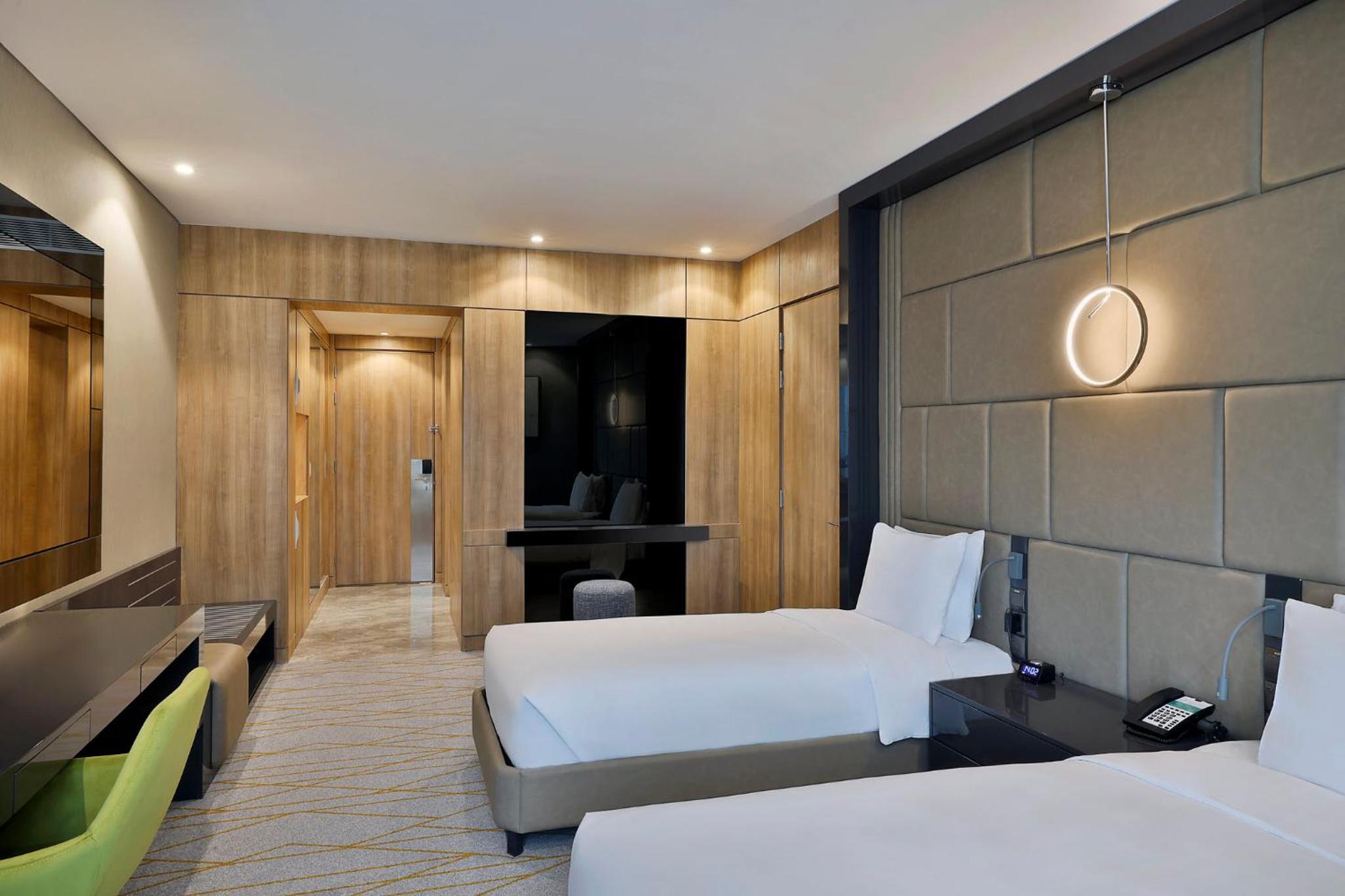 Standard Twin Room - Photo 2
