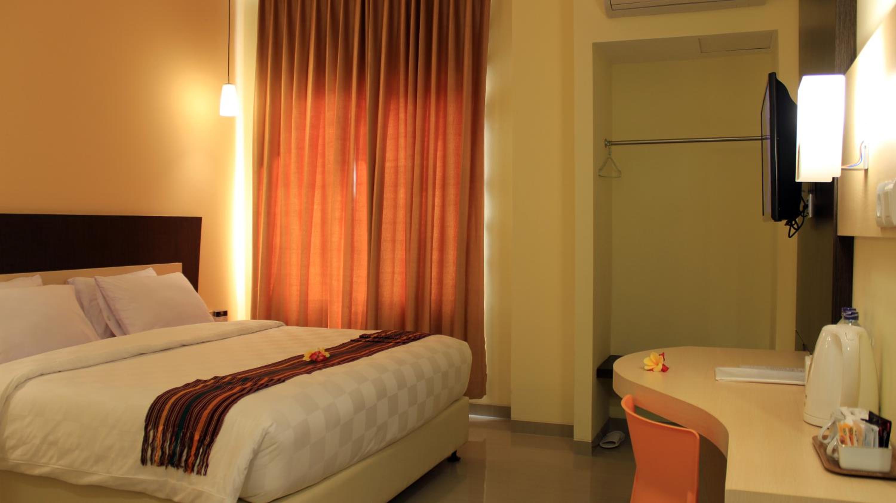 Deluxe Double or Twin Room photo 3