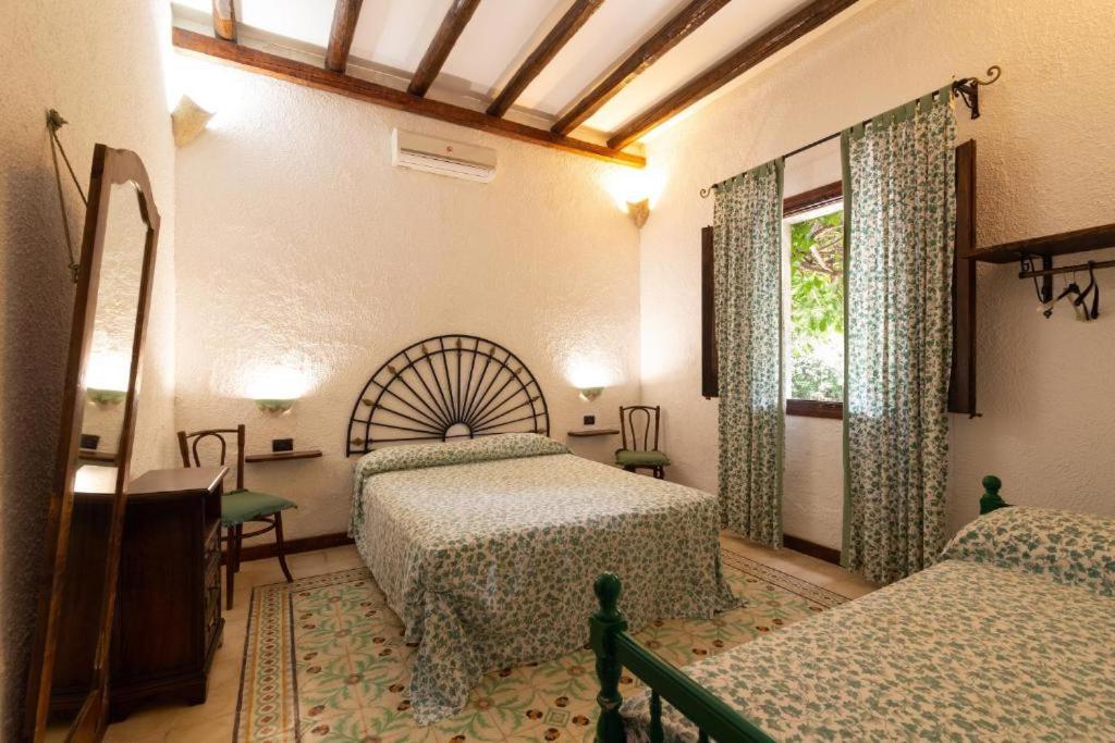 Large Double Room