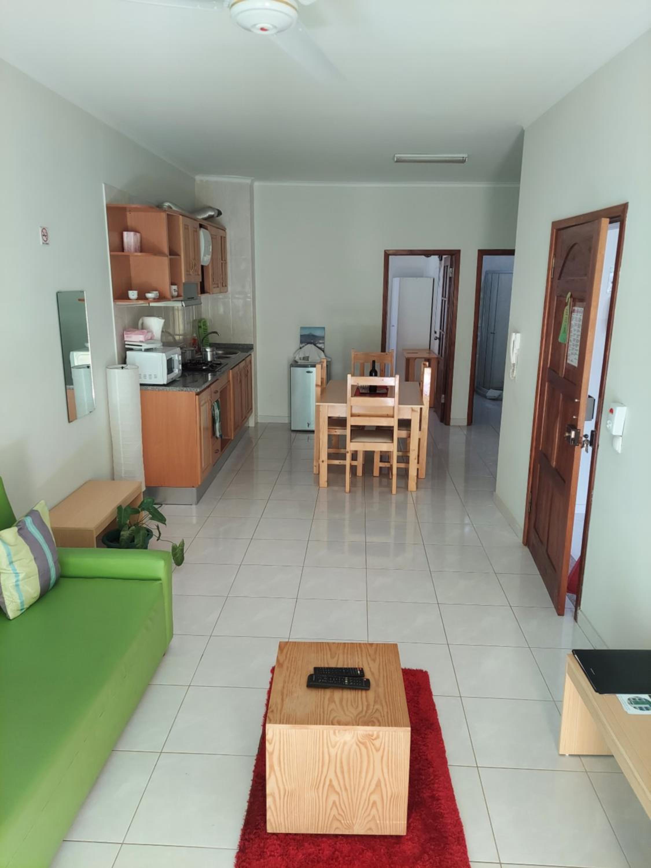 One-Bedroom Apartment photo 2