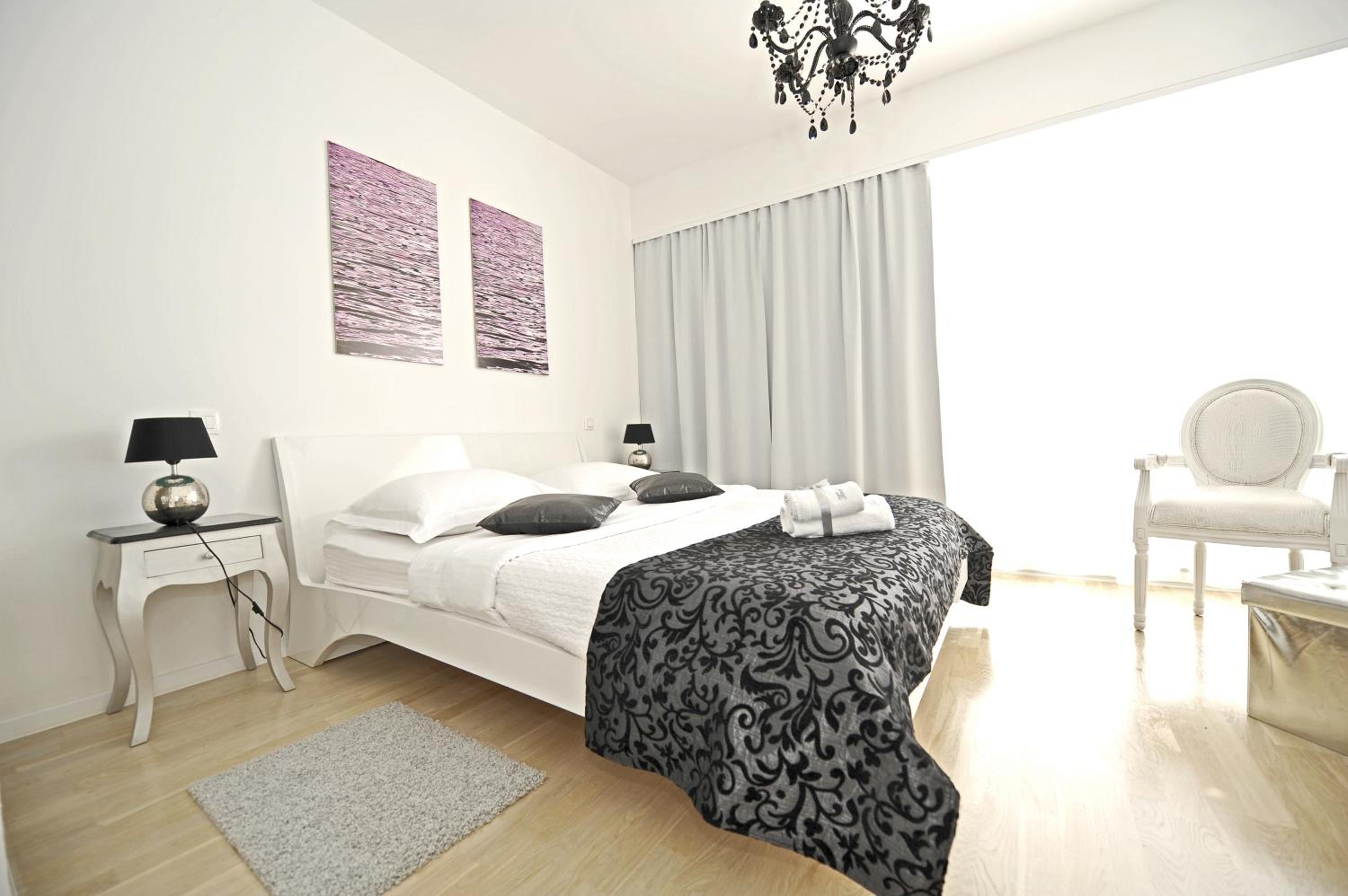 Double Room with Sea View - Photo 2