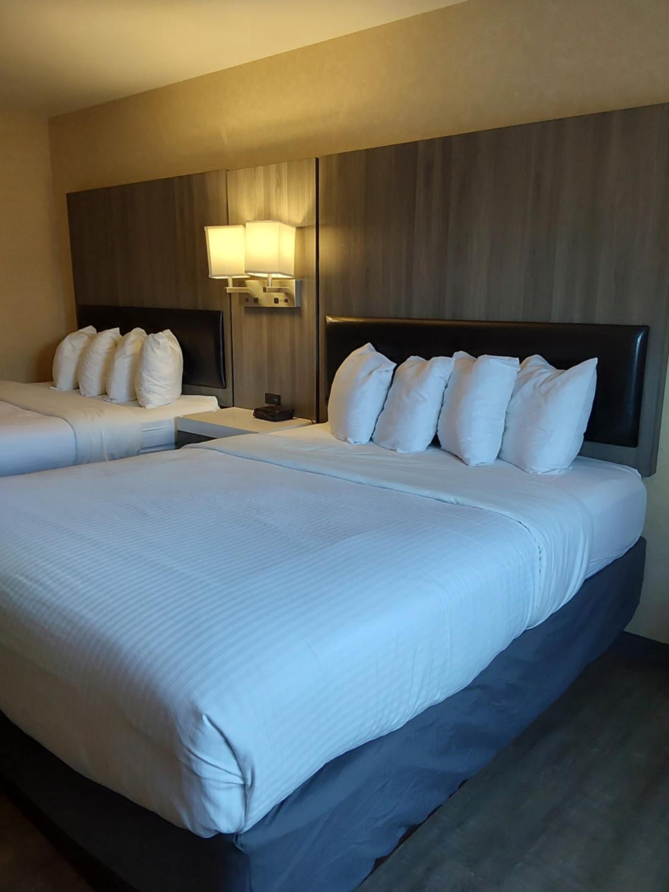 Queen Room with Two Queen Beds - Photo 1