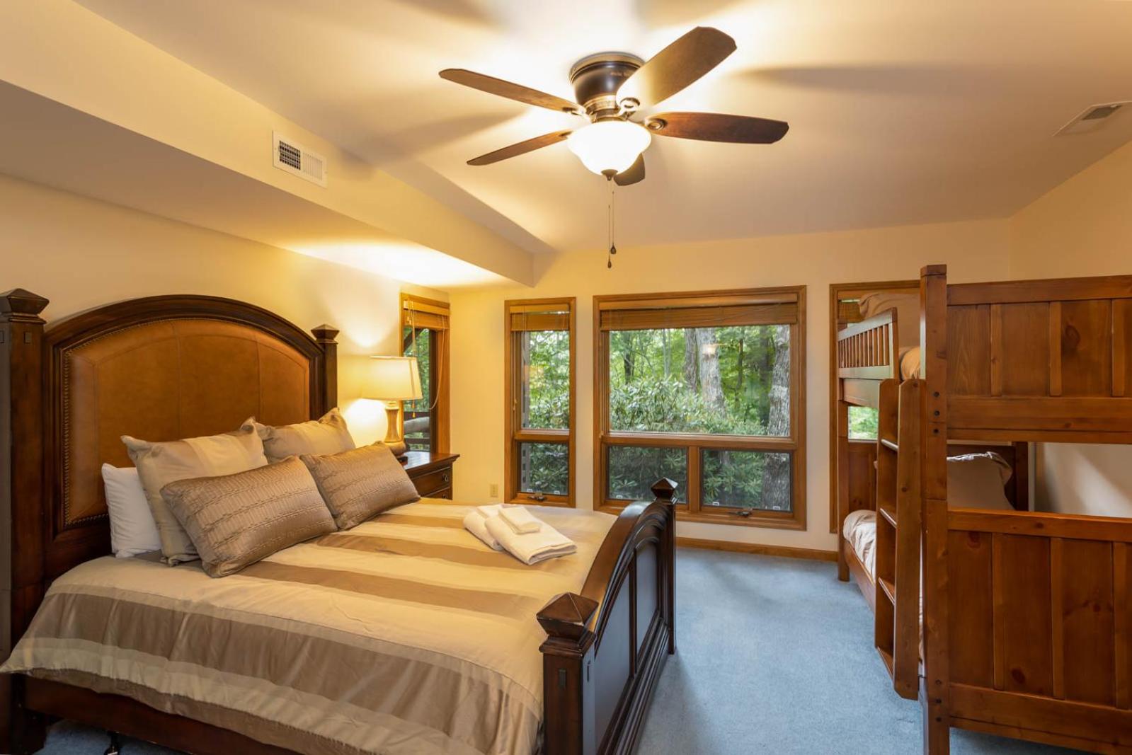 Three-Bedroom House photo 1