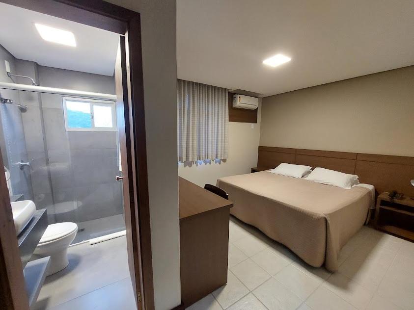 Quarto Superior com Cama de Casal photo 3