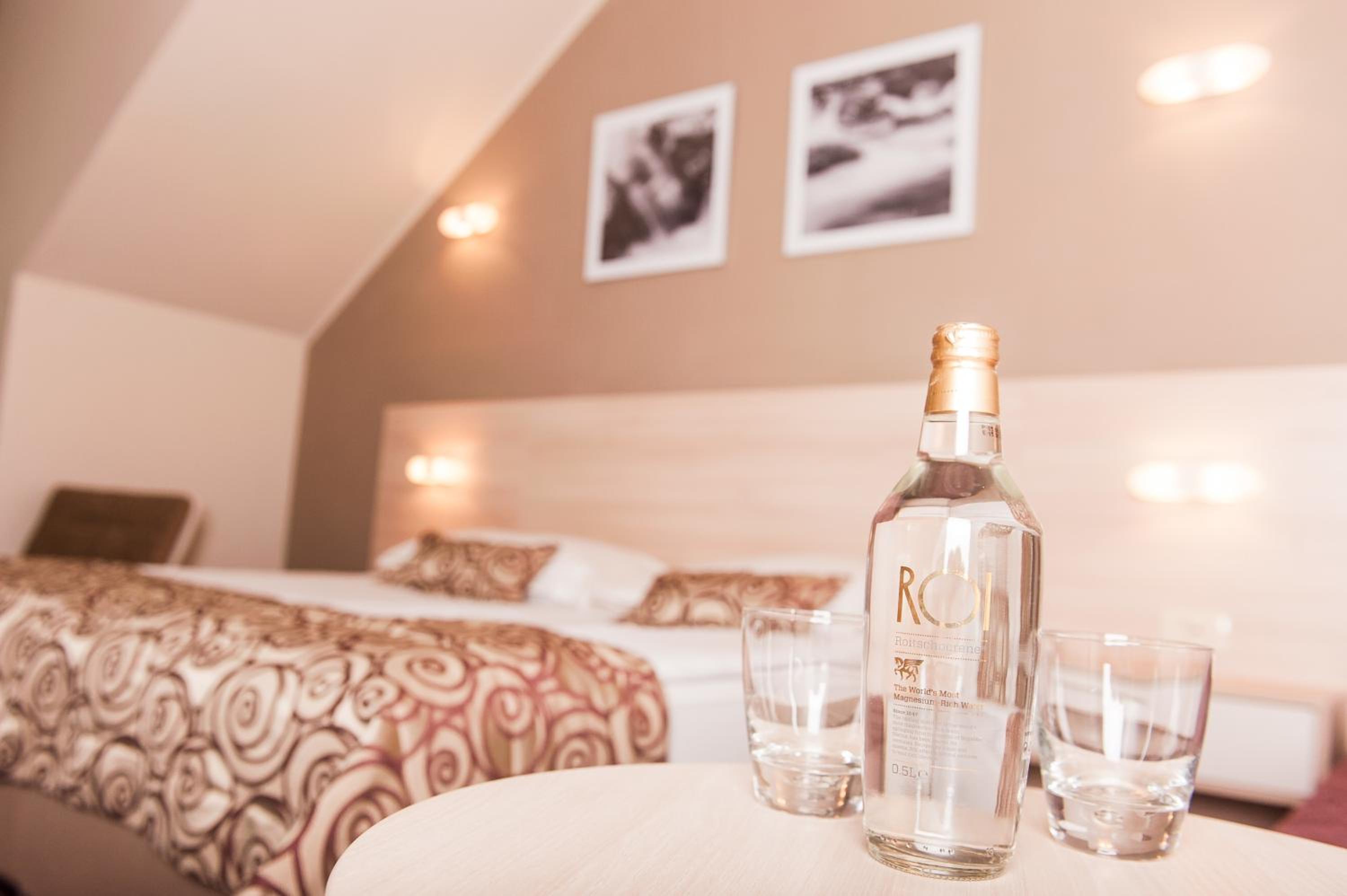 Special Offer - Double Room with Romantic Weekend Package photo 3