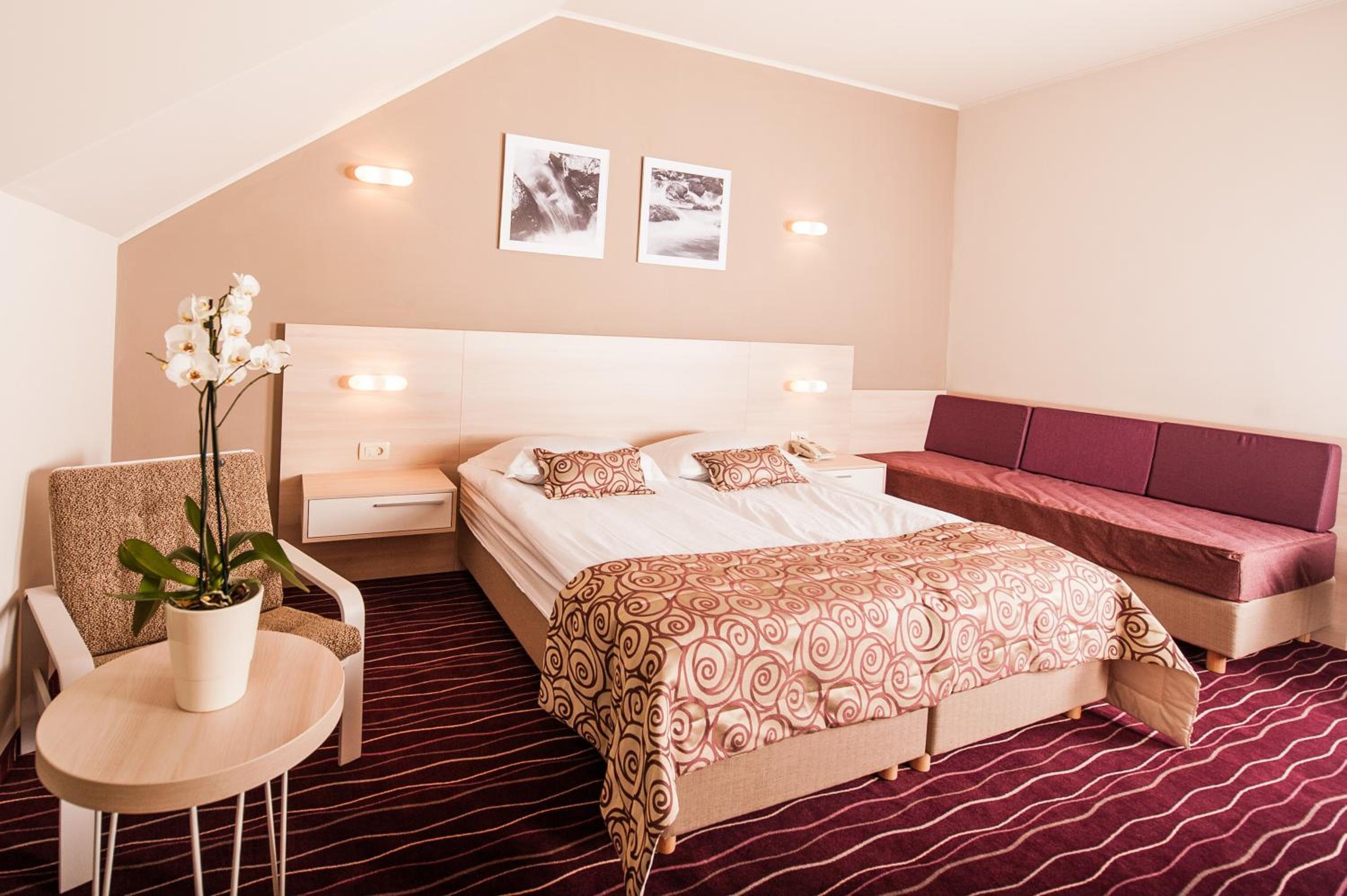 Double Room - Photo 1